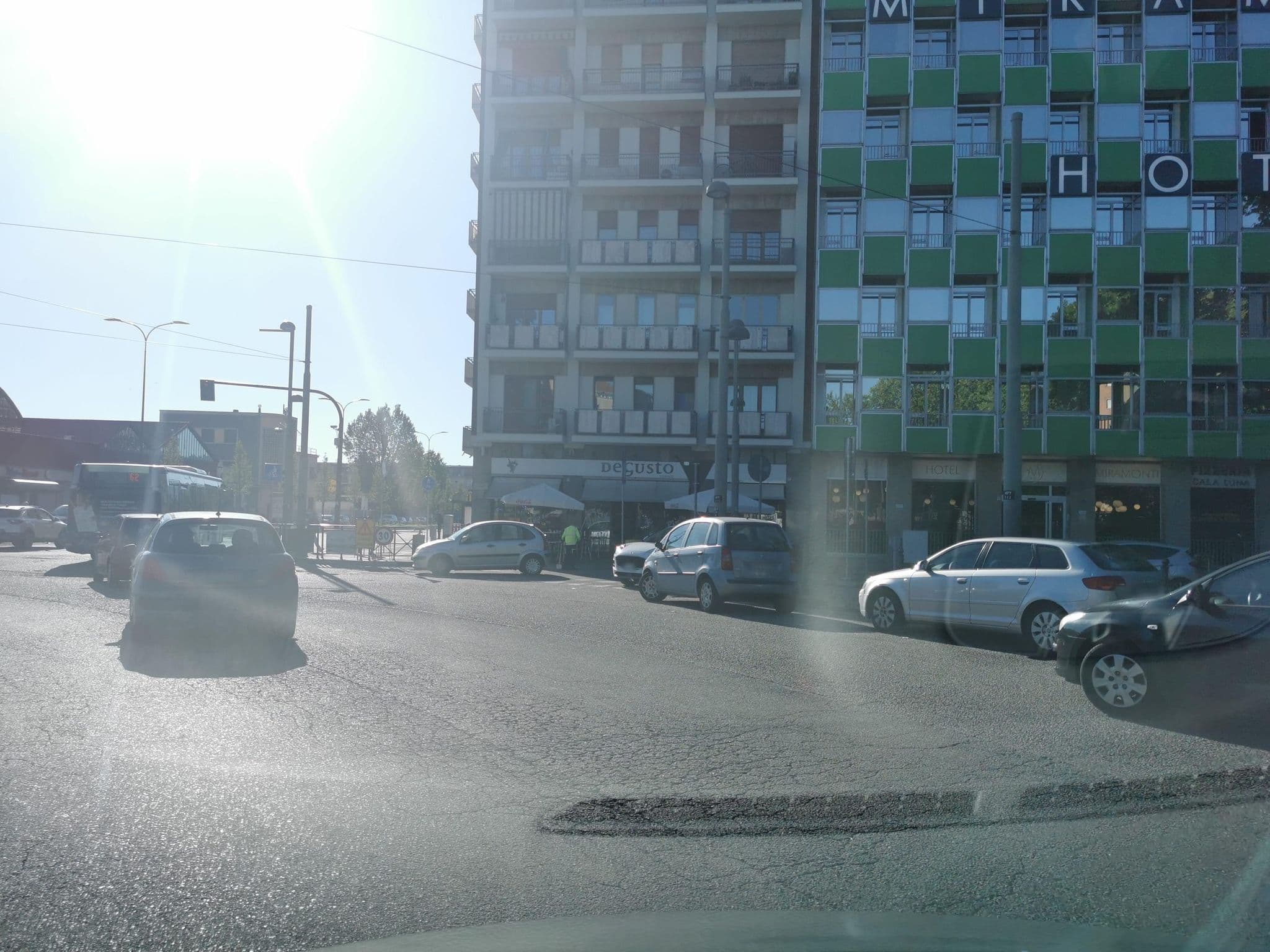 Street view near Deposito Bagagl, Circoiscrizione VI — © canfe (CC BY-SA · Mapillary)