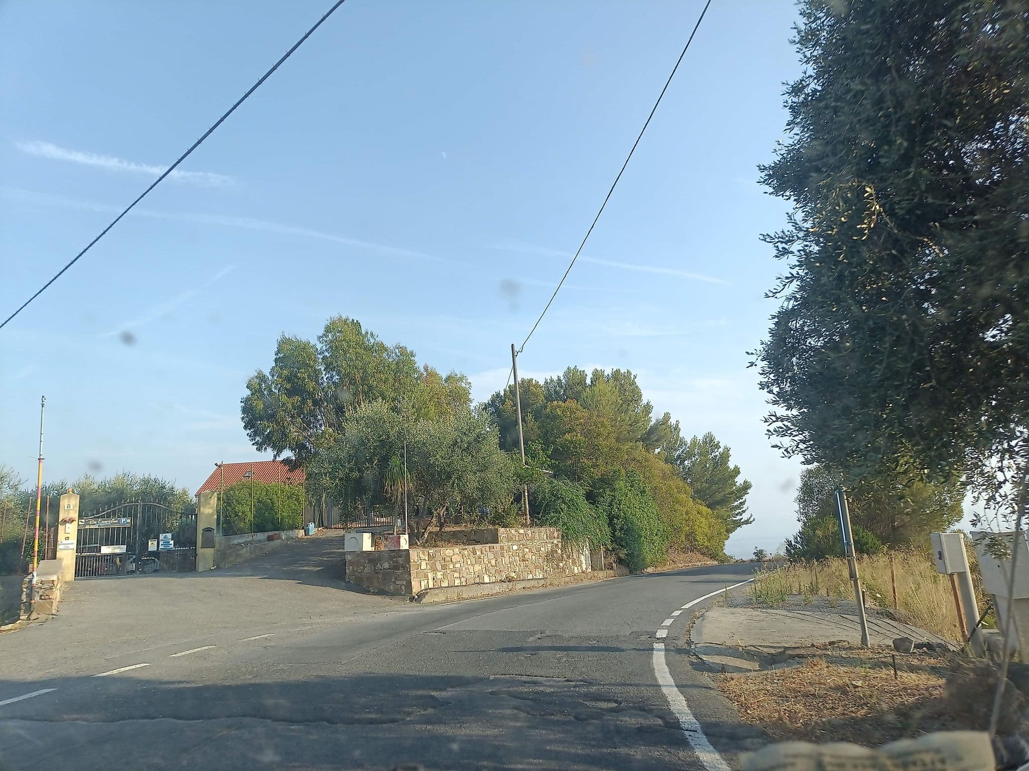 Street view near Da Ernestina, San Lorenzo al Mare — © namuit (CC BY-SA · Mapillary)