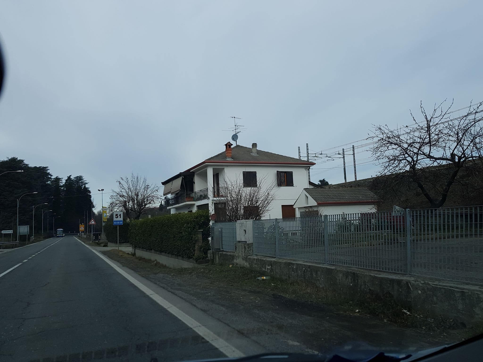Street view near Bollina Golf Hotel, Serravalle Scrivia — © ale_zena_it (CC BY-SA · Mapillary)
