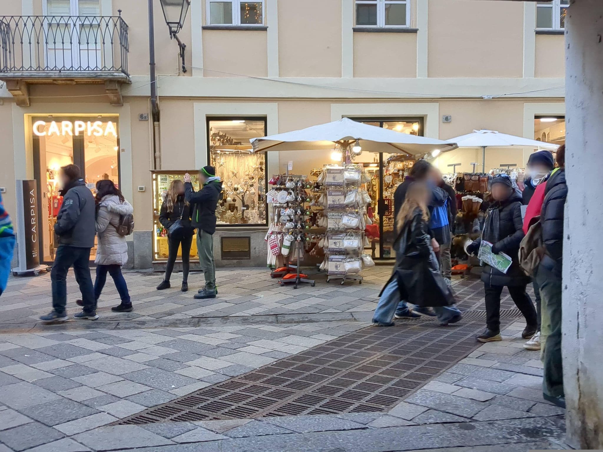 Street view near Il Riposo del Gladiatore, Aosta — © jacopofar (CC BY-SA · Mapillary)
