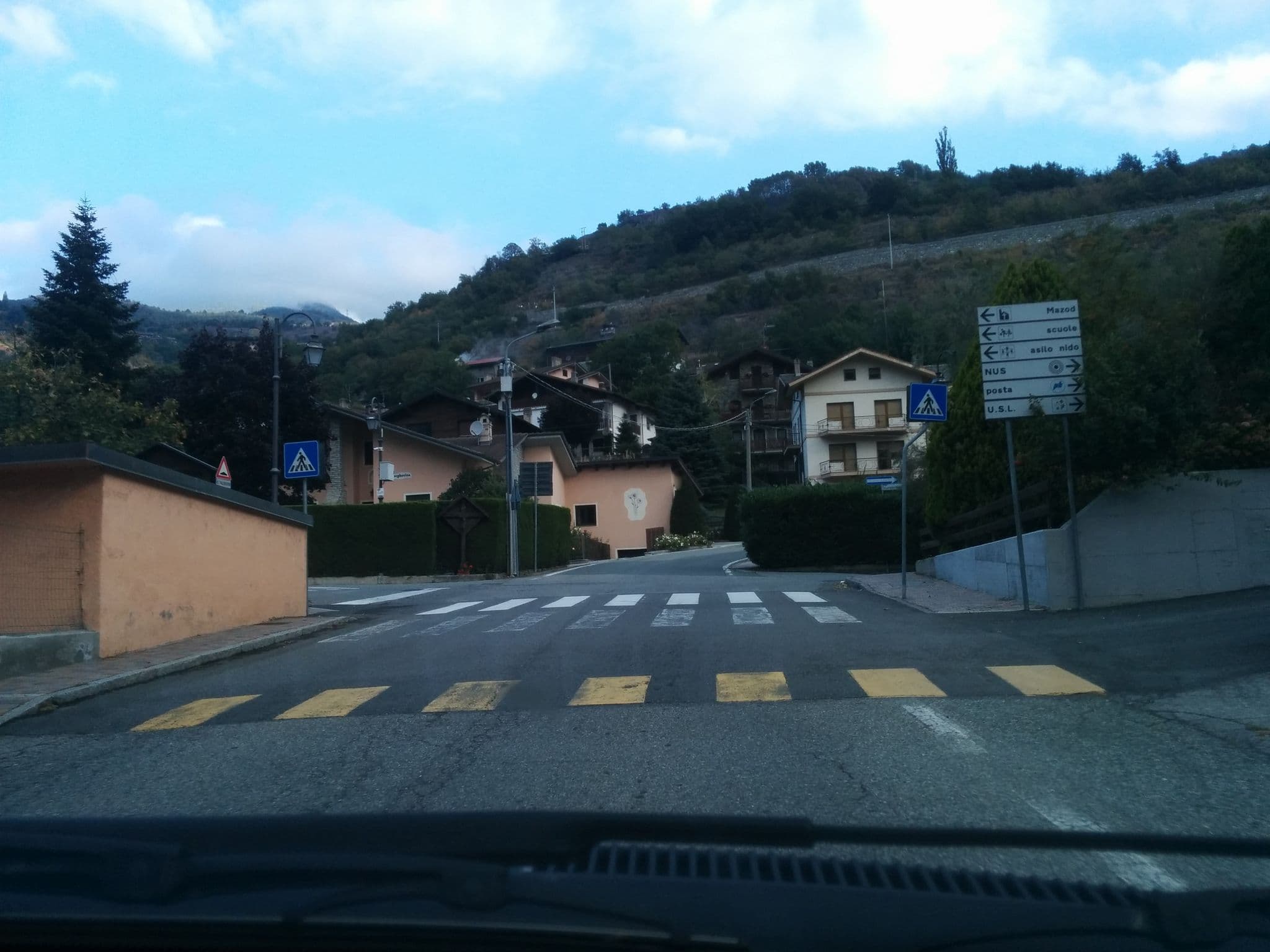 Street view near B&B Le Vieux Sapien, Nus — © ponossino (CC BY-SA · Mapillary)