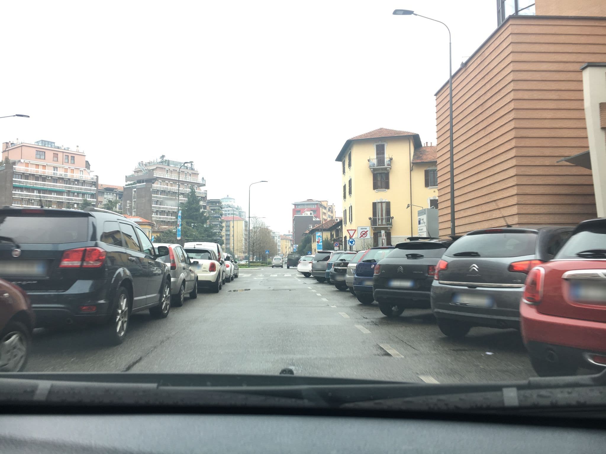 Street view near Il Girasole, San Siro — © gre18 (CC BY-SA · Mapillary)
