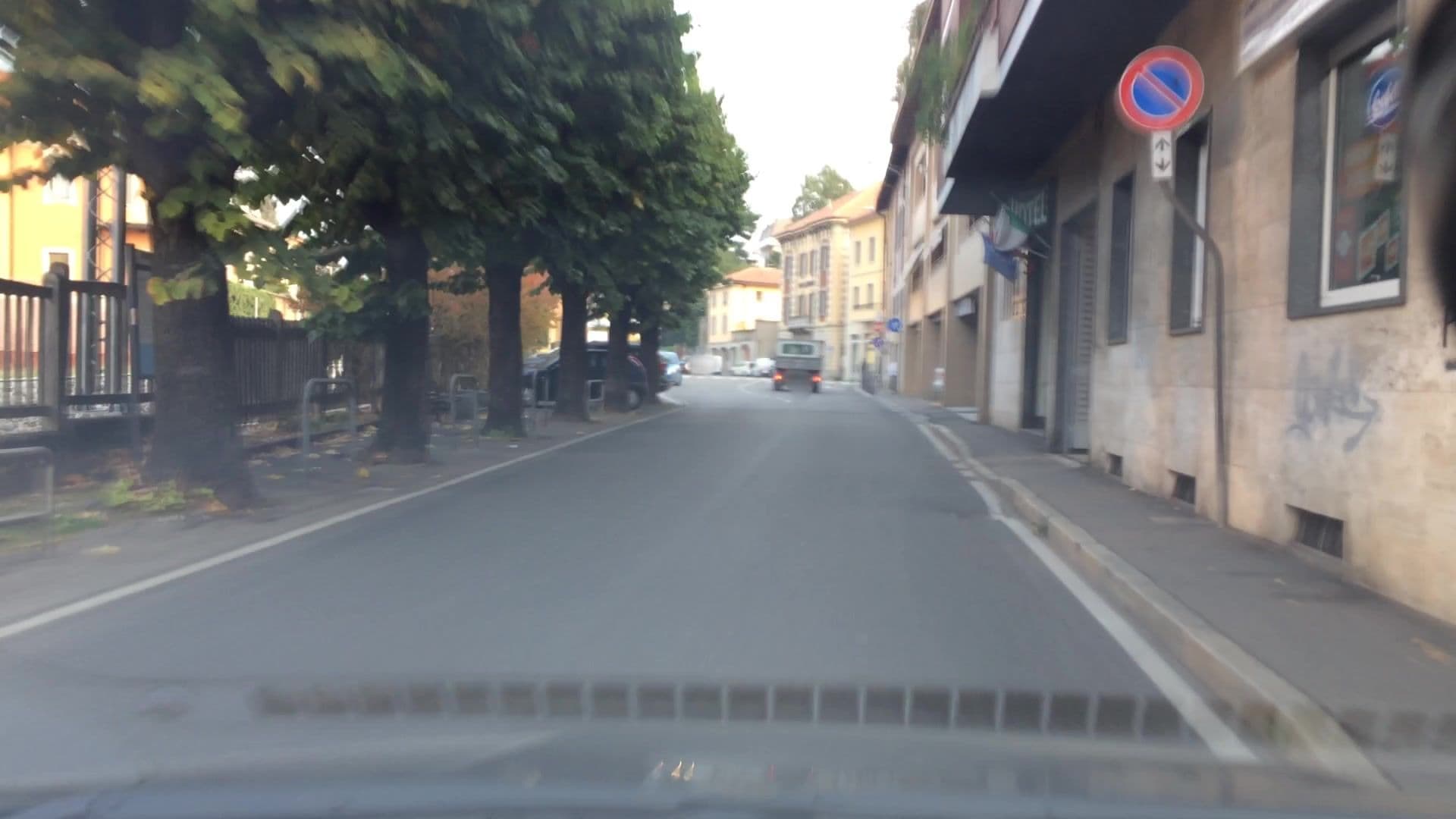 Street view near Getur SRL, Lomazzo — © lvl5 (CC BY-SA · Mapillary)