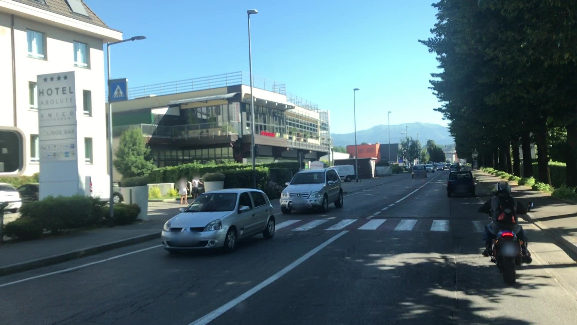 Street view near Daluma SRL, Cantù — © lvl5 (CC BY-SA · Mapillary)