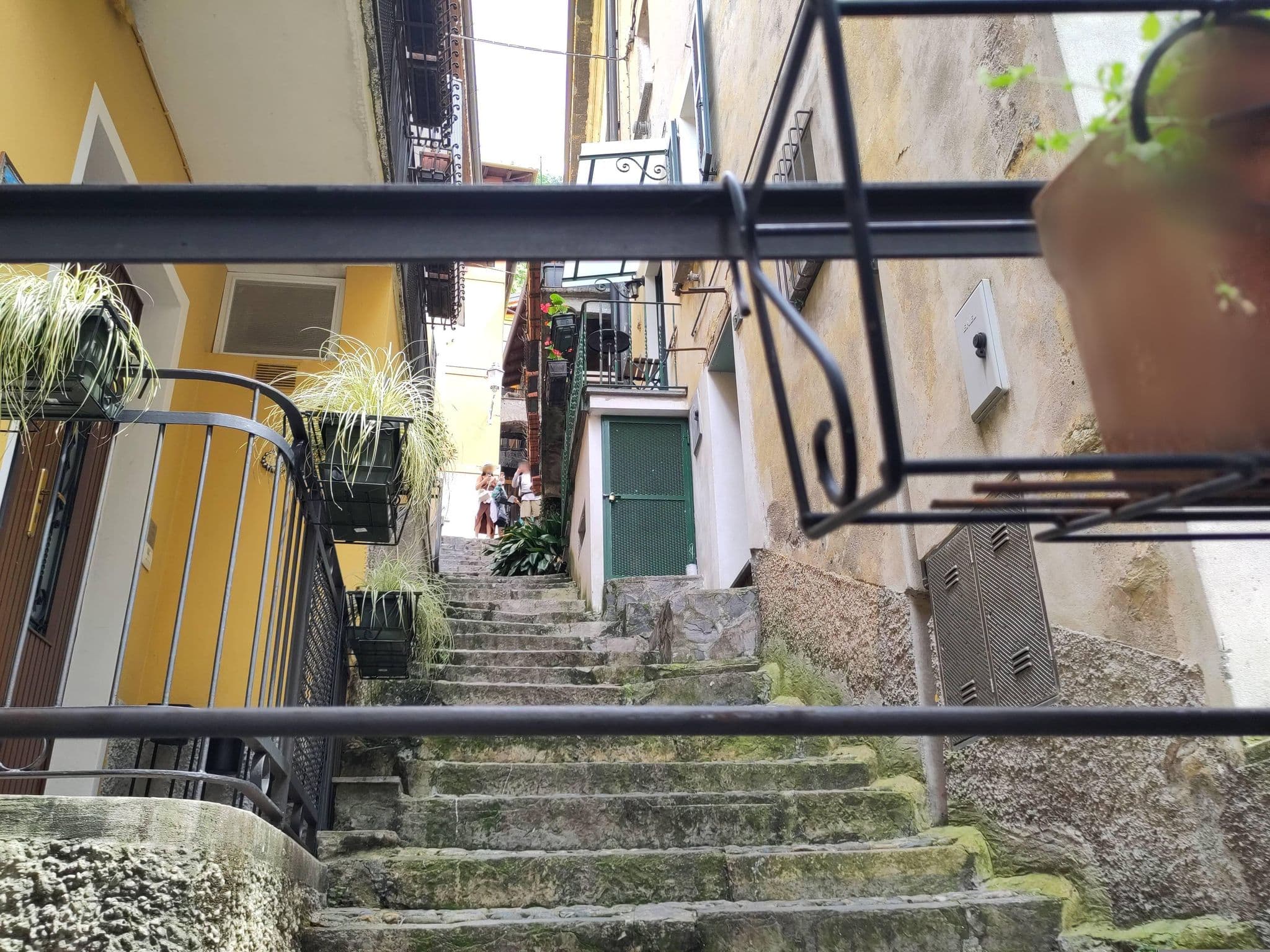 Street view near Il giardino di Alice, Bellagio — © marcuscalabresus (CC BY-SA · Mapillary)