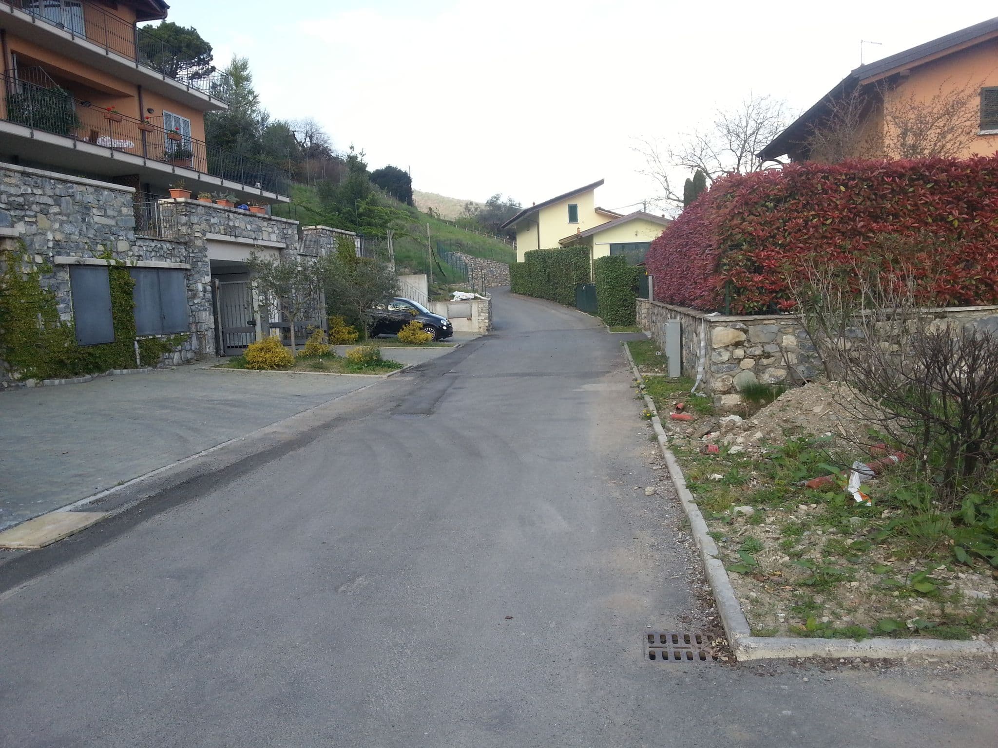 Street view near Appartamento Red & Grey, Azzano — © kaitu (CC BY-SA · Mapillary)
