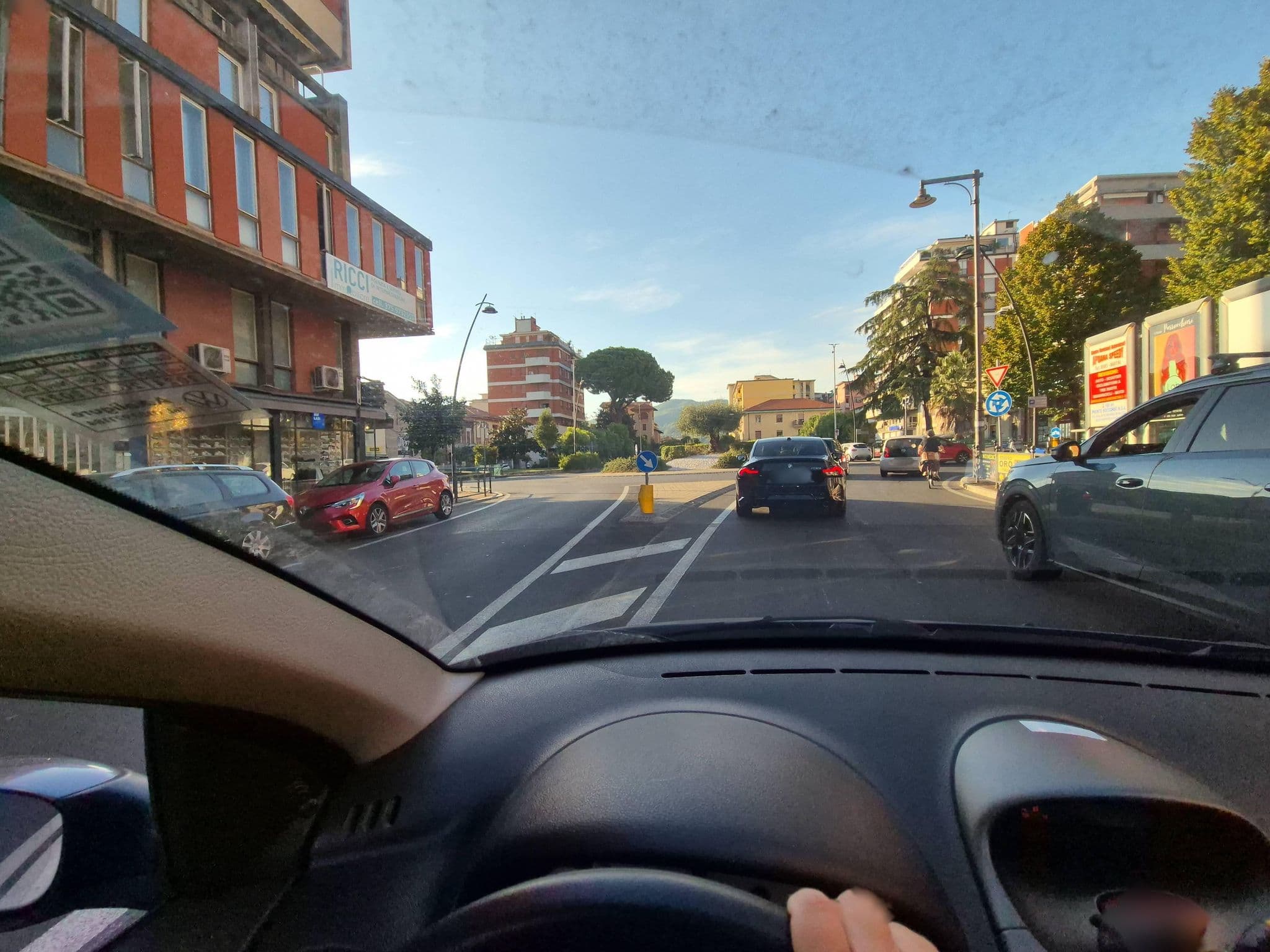 Street view near Hotel Galleria, Massa — © omfg_notpr (CC BY-SA · Mapillary)