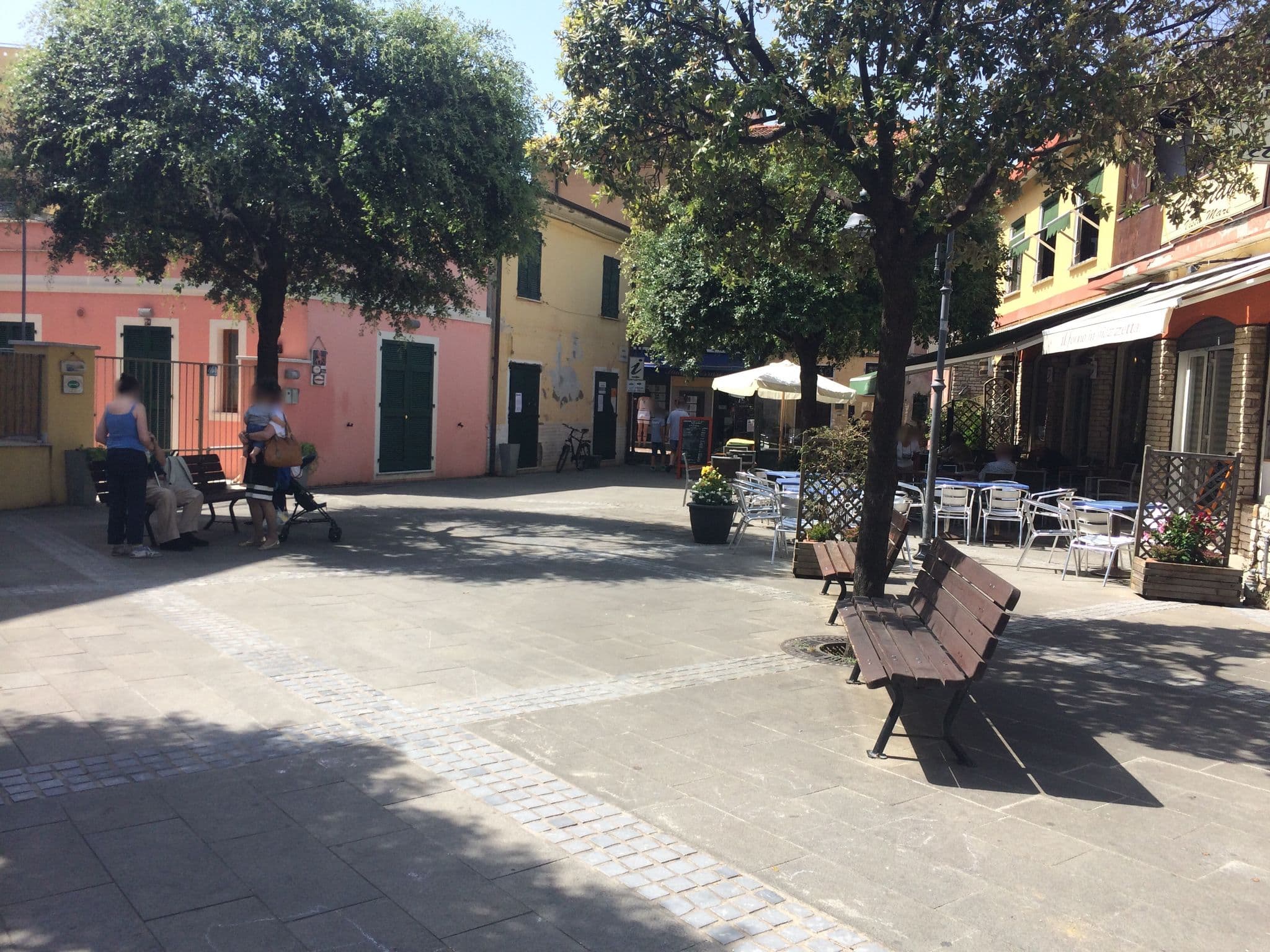 Street view near Creuza de Ma, Lerici — © bjornhandell (CC BY-SA · Mapillary)