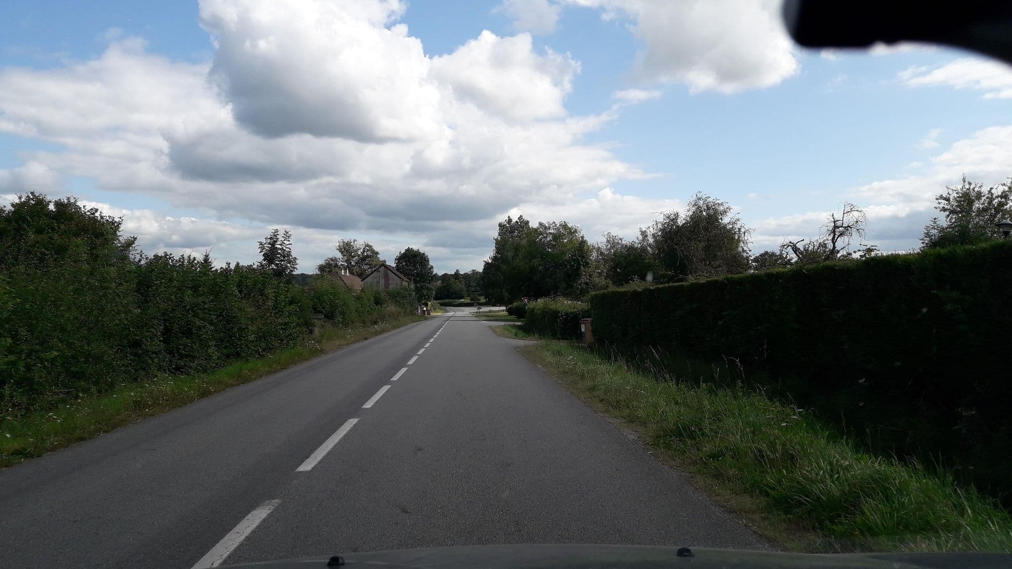 Street view near Aire d'accueil Camping-Cars Cressat, Ahun — © eric_s (CC BY-SA · Mapillary)