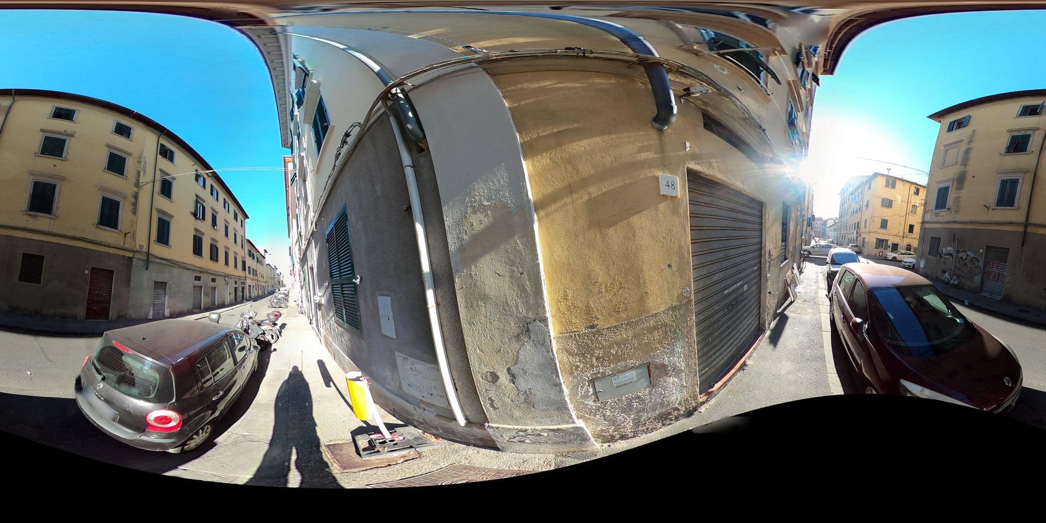 Street view near Maria’s House il Cisternone, Livorno — © momix (CC BY-SA · Mapillary)