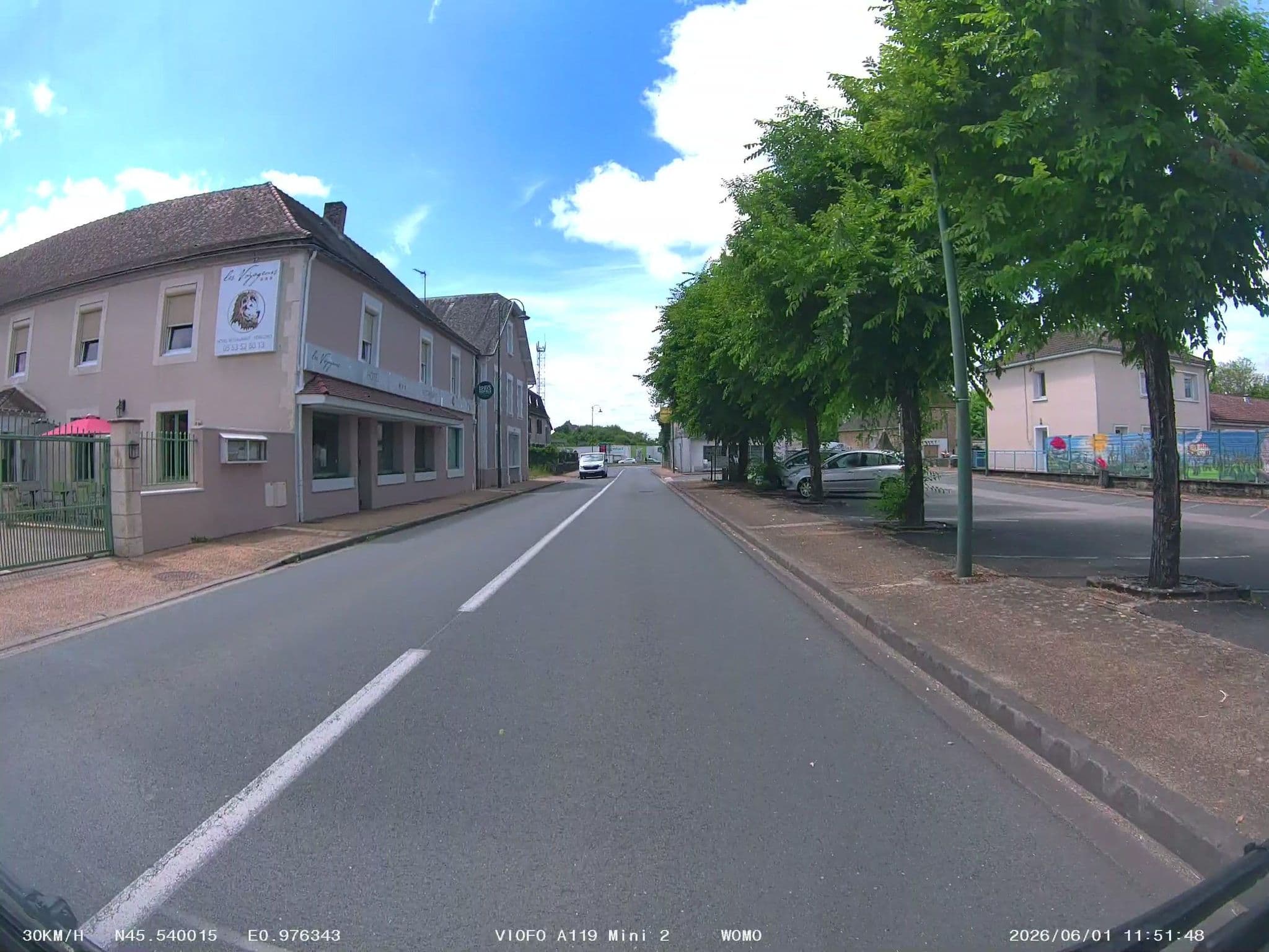 Street view near Les Voyageurs, La Coquille — © soulcover (CC BY-SA · Mapillary)