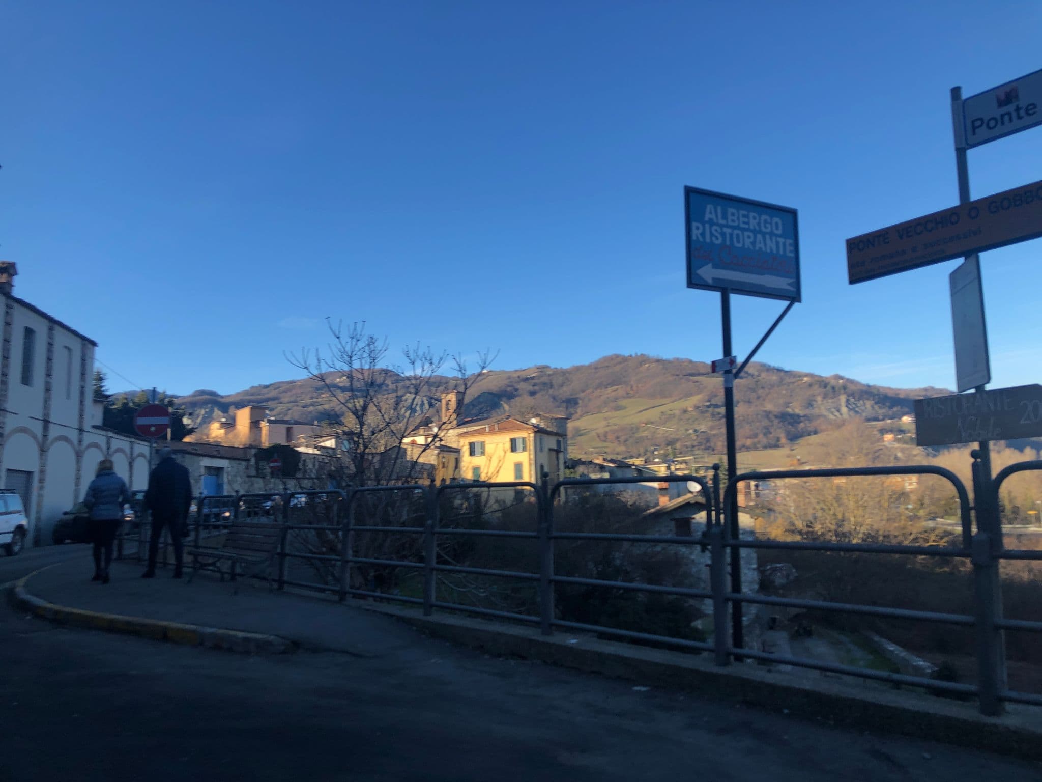 Street view near Cacciatori, Bobbio — © tars4815 (CC BY-SA · Mapillary)
