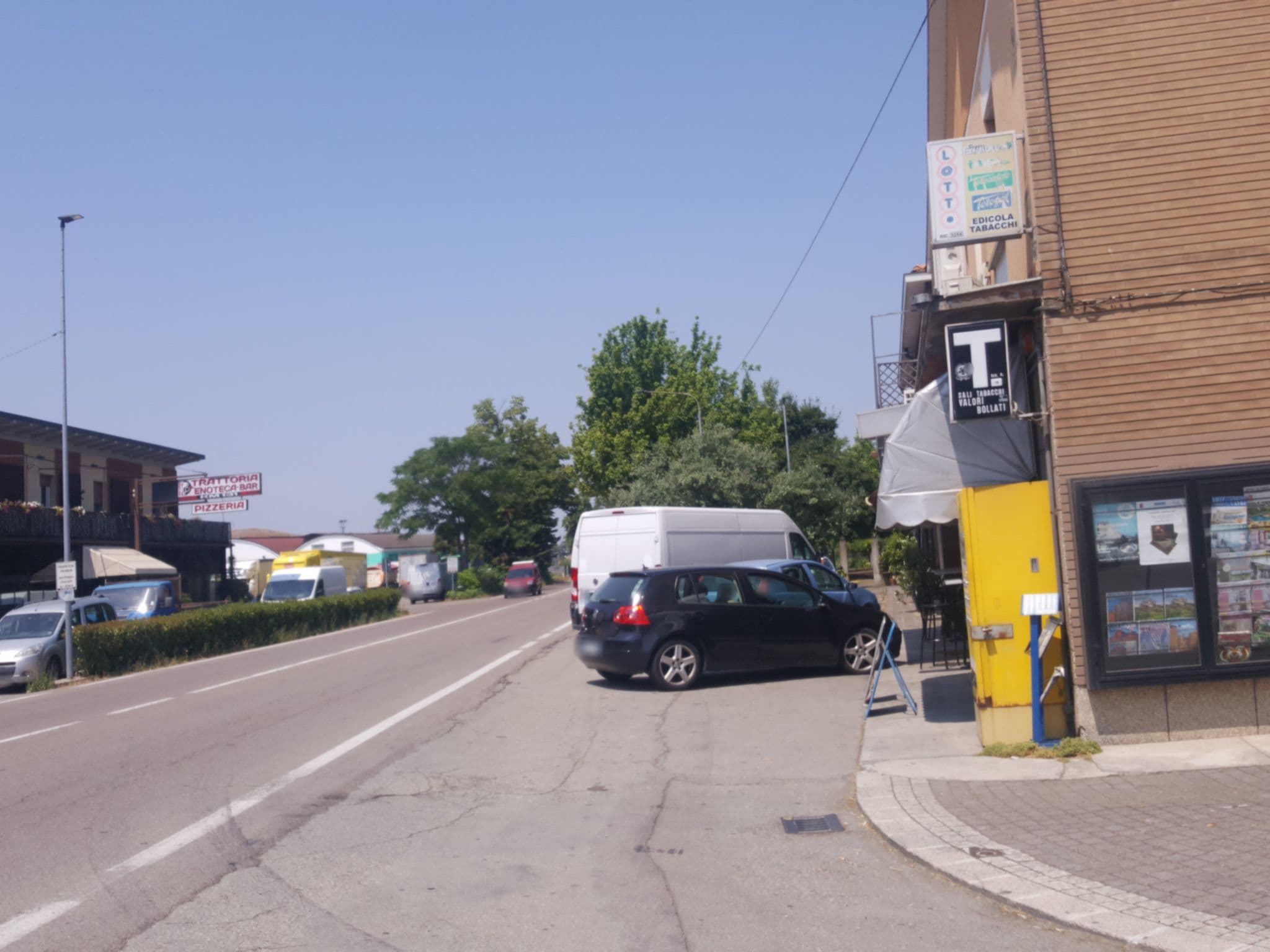 Street view near Eurohotel, Cavazzona — © klimakas (CC BY-SA · Mapillary)