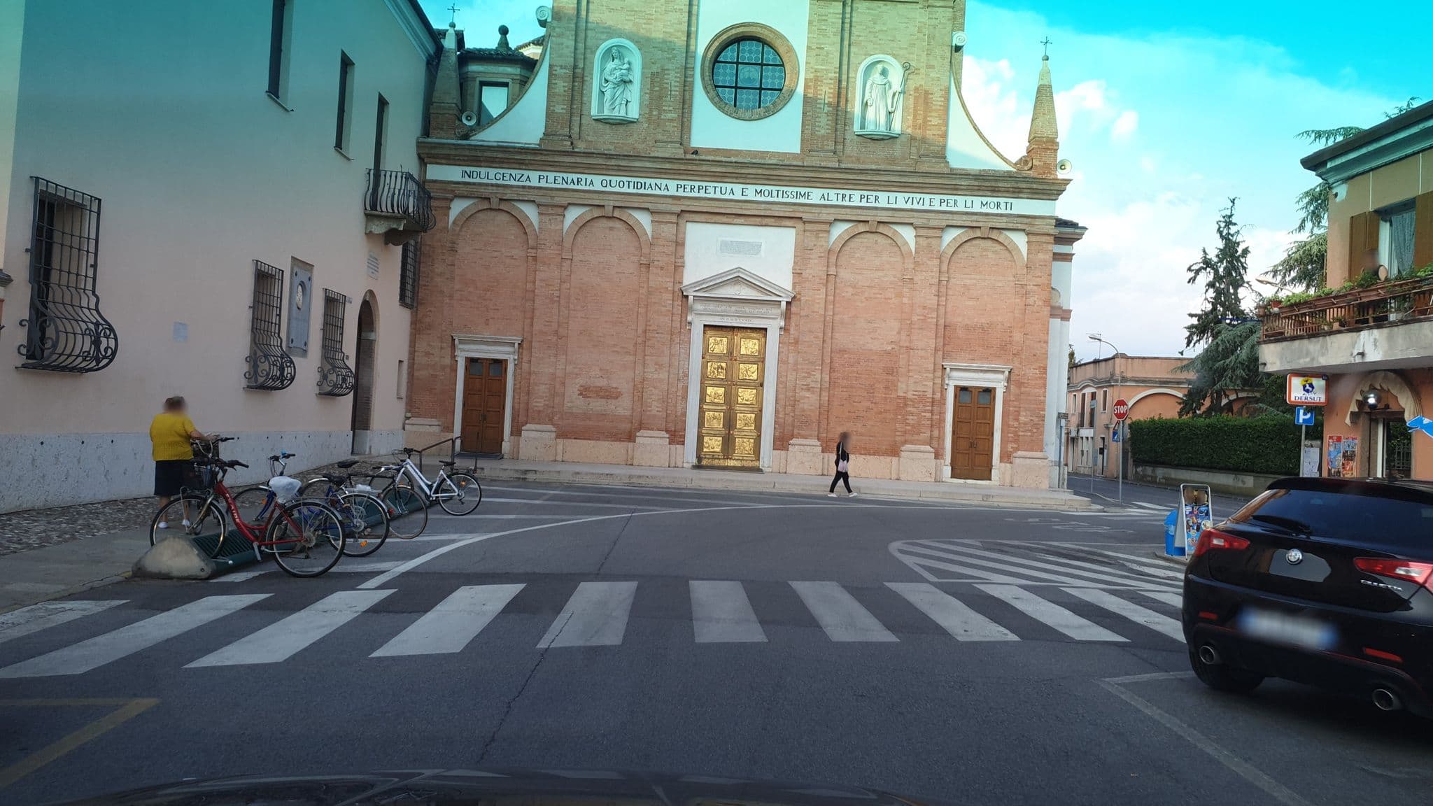 Street view near Casa Albergo per Anziani di Lendinara, Lendinara — © zerbit (CC BY-SA · Mapillary)
