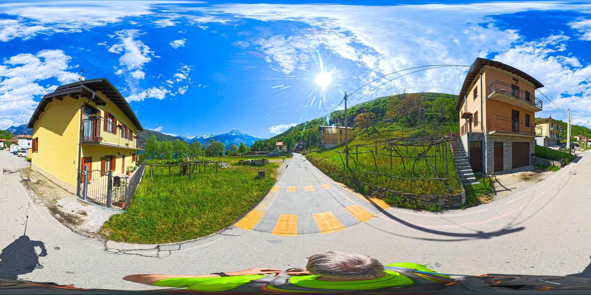 Street view near Residence Colombini, Dubino — © Hol_Ger (CC BY-SA · Mapillary)