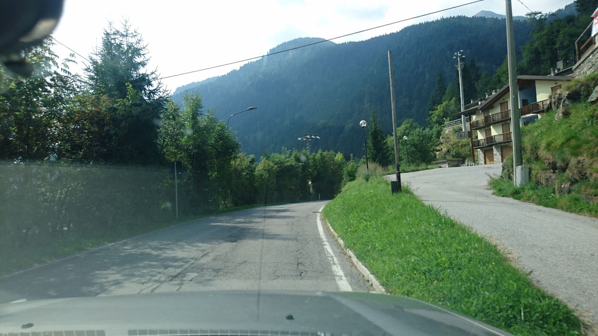 Street view near Stella Alpina, Bagolino — © voschix (CC BY-SA · Mapillary)