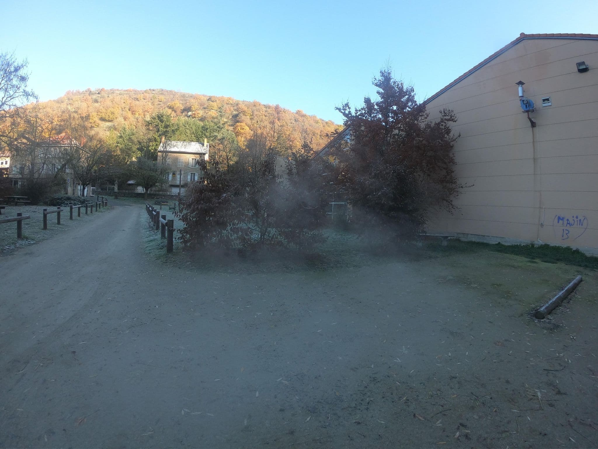 Street view near Aire de camping car Blesle, Massiac — © joostjakob (CC BY-SA · Mapillary)