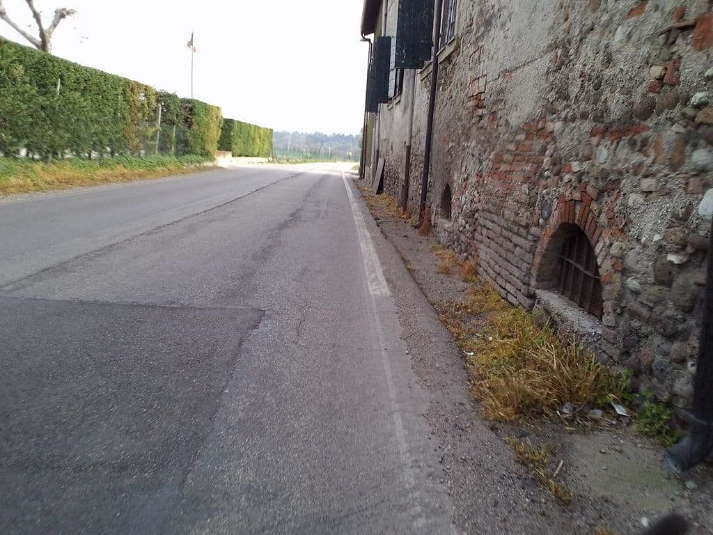 Street view near Agriturismo Nicobresaola, Sommacampagna — © vrmap (CC BY-SA · Mapillary)