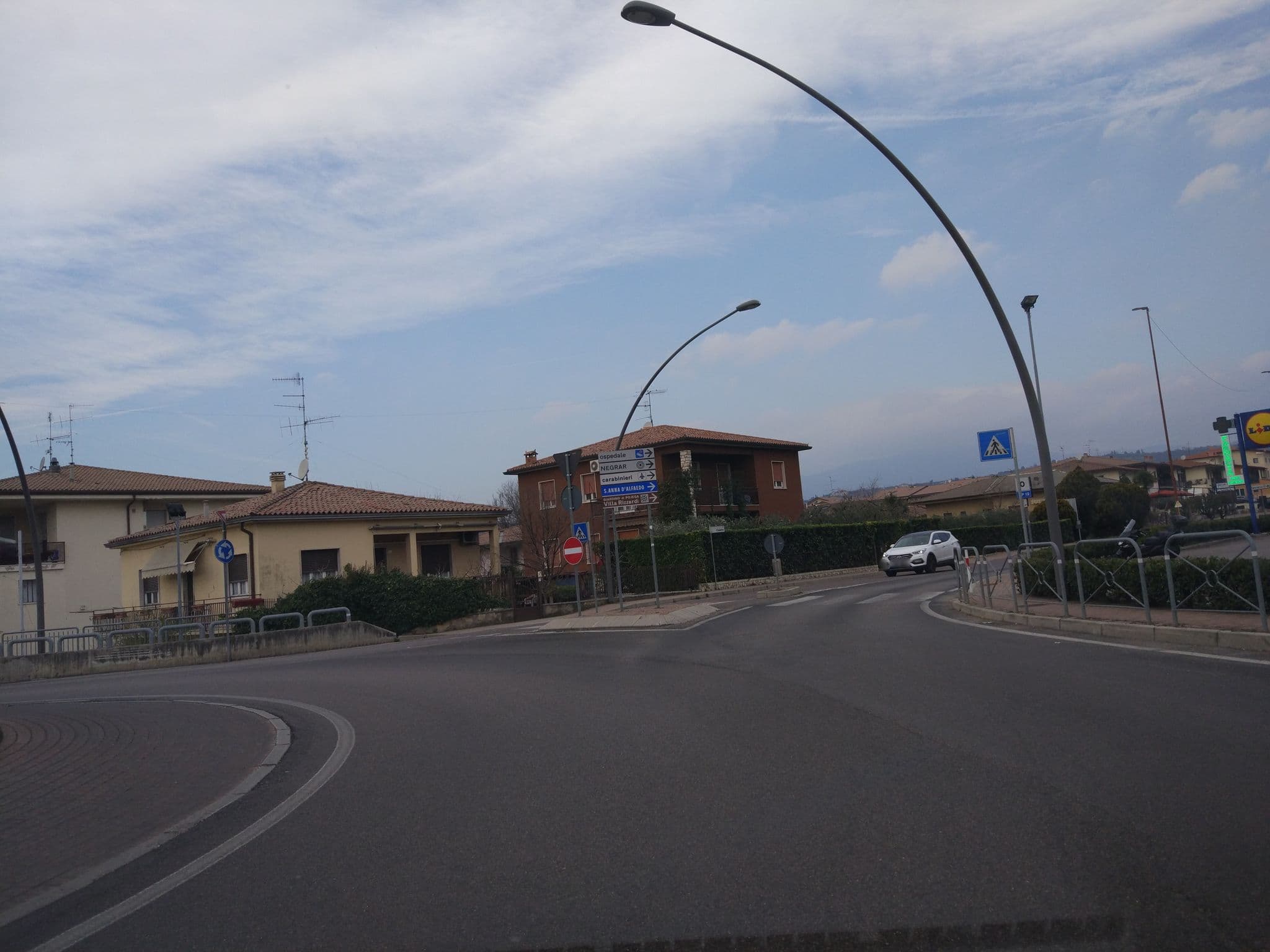 Street view near Residence Valfiorita, Arbizzano-Santa Maria — © vrmap (CC BY-SA · Mapillary)