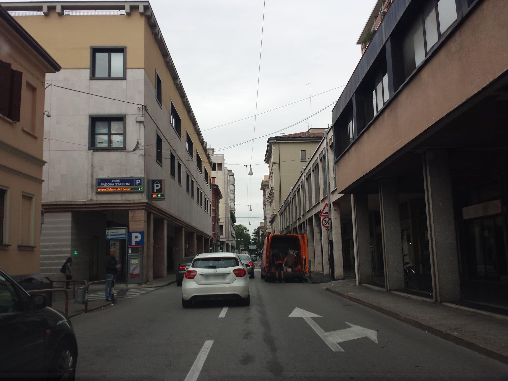 Street view near East Home, Arcella — © lucamenini (CC BY-SA · Mapillary)