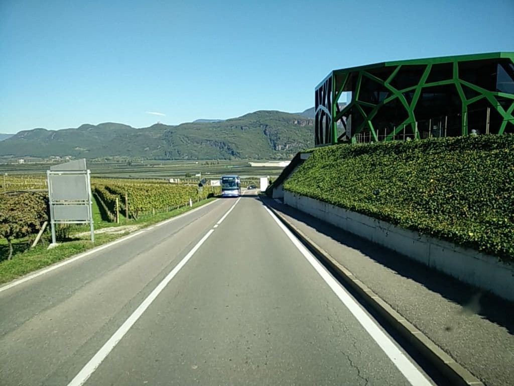 Street view near Pension Erna. Tramin, Termeno — © joostjakob (CC BY-SA · Mapillary)