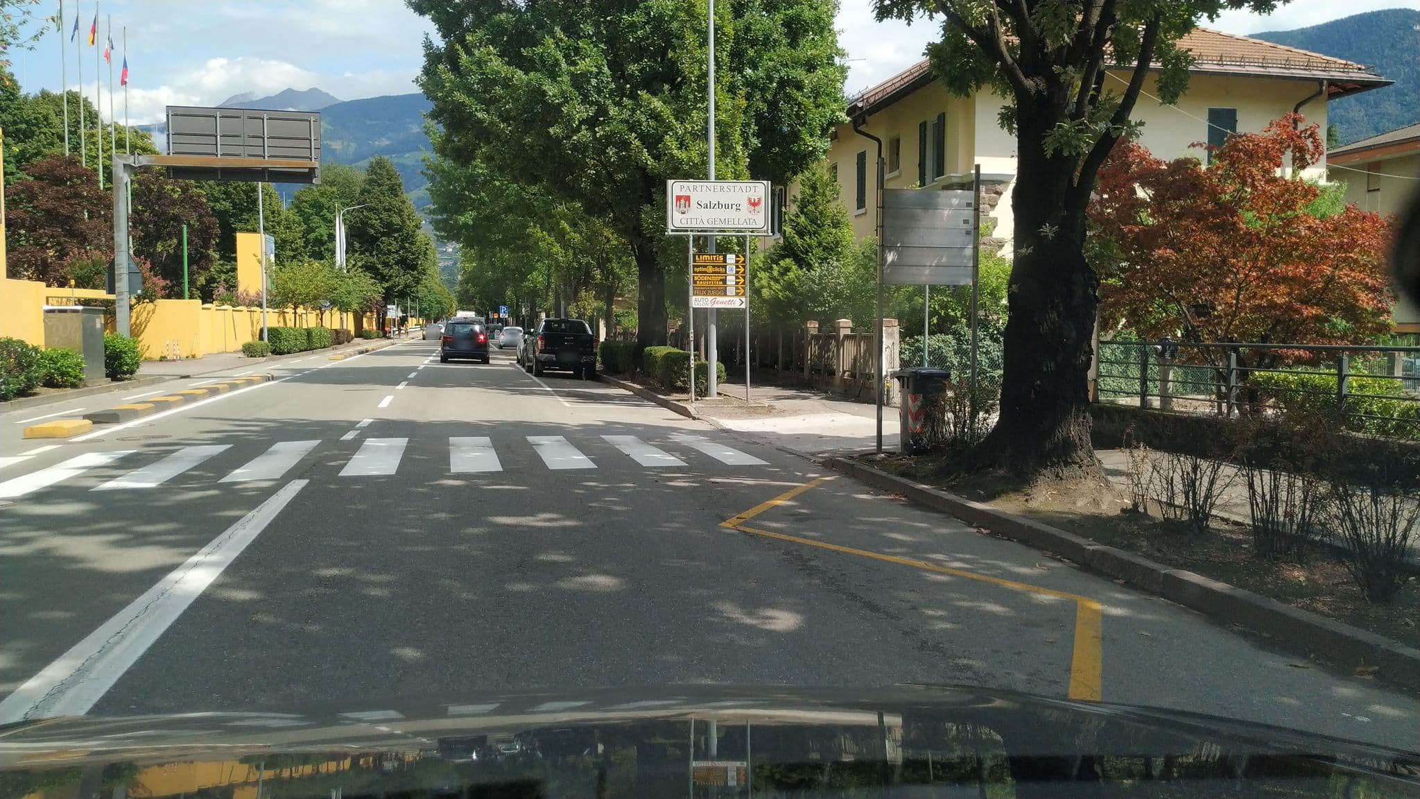 Street view near Merano Marketing Società Consortile, Marlengo — © mikki65 (CC BY-SA · Mapillary)