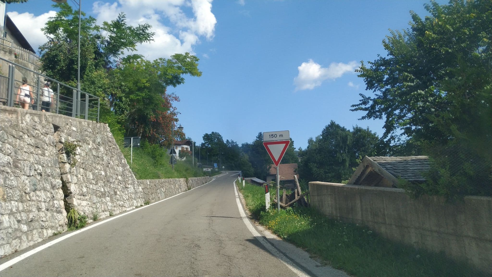 Street view near Agriturismo Reinhof, Fondo — © mikki65 (CC BY-SA · Mapillary)