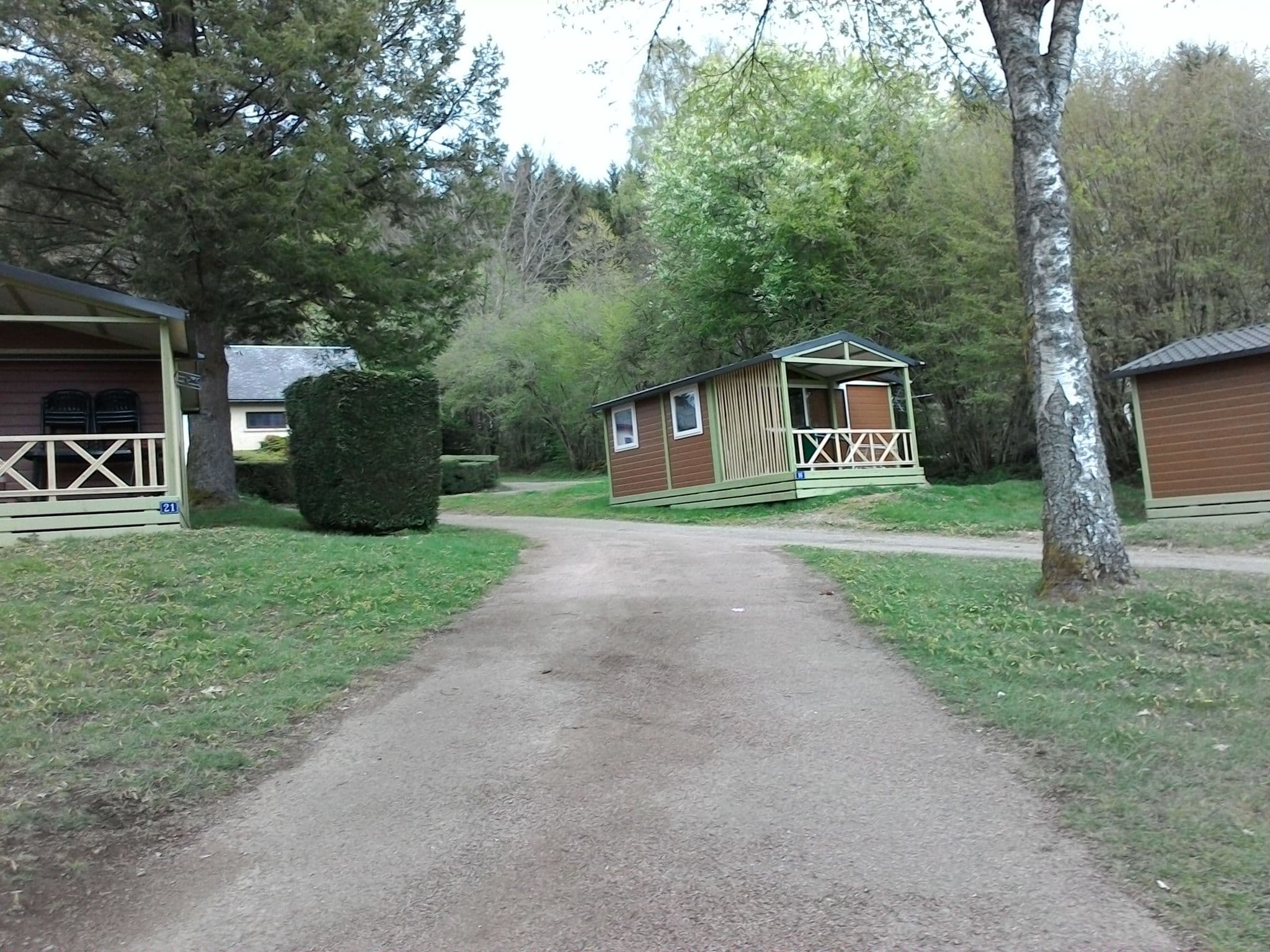 Street view near 21, Saulieu — © mprins (CC BY-SA · Mapillary)