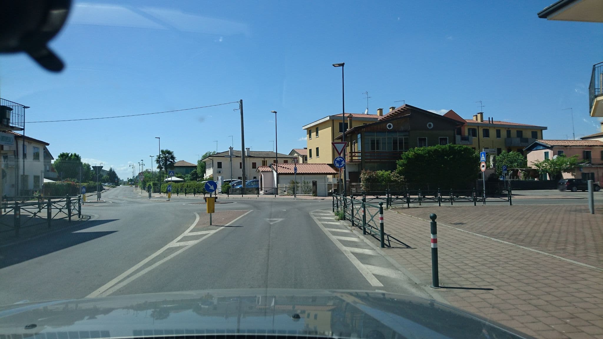 Street view near Big Brother B&B, Quinto di Treviso — © voschix (CC BY-SA · Mapillary)