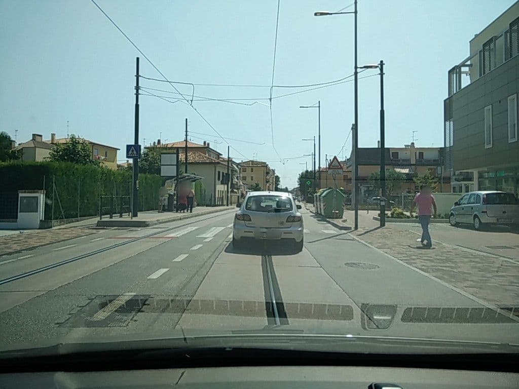 Street view near Minotti, Favaro Veneto — © bellazambo (CC BY-SA · Mapillary)