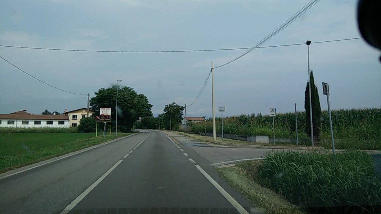 Street view near Green garden, Camalò — © bellazambo (CC BY-SA · Mapillary)