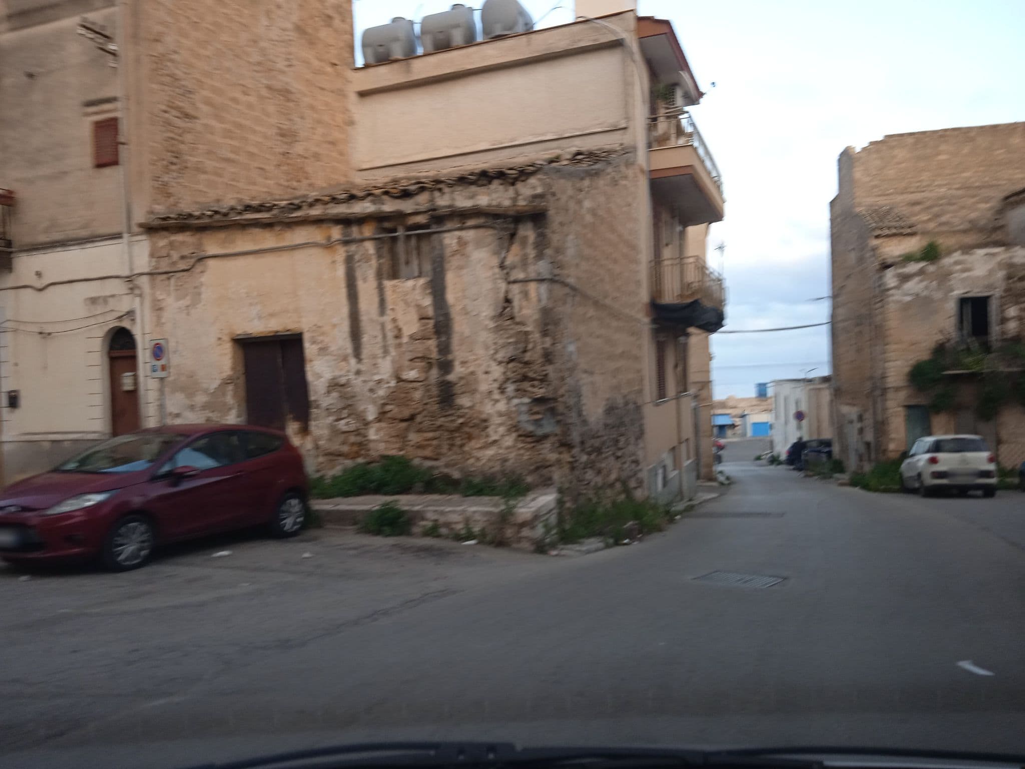 Street view near Solemar Sicilia - Casa Stellina, Santa Flavia — © roberto_inzerillo (CC BY-SA · Mapillary)