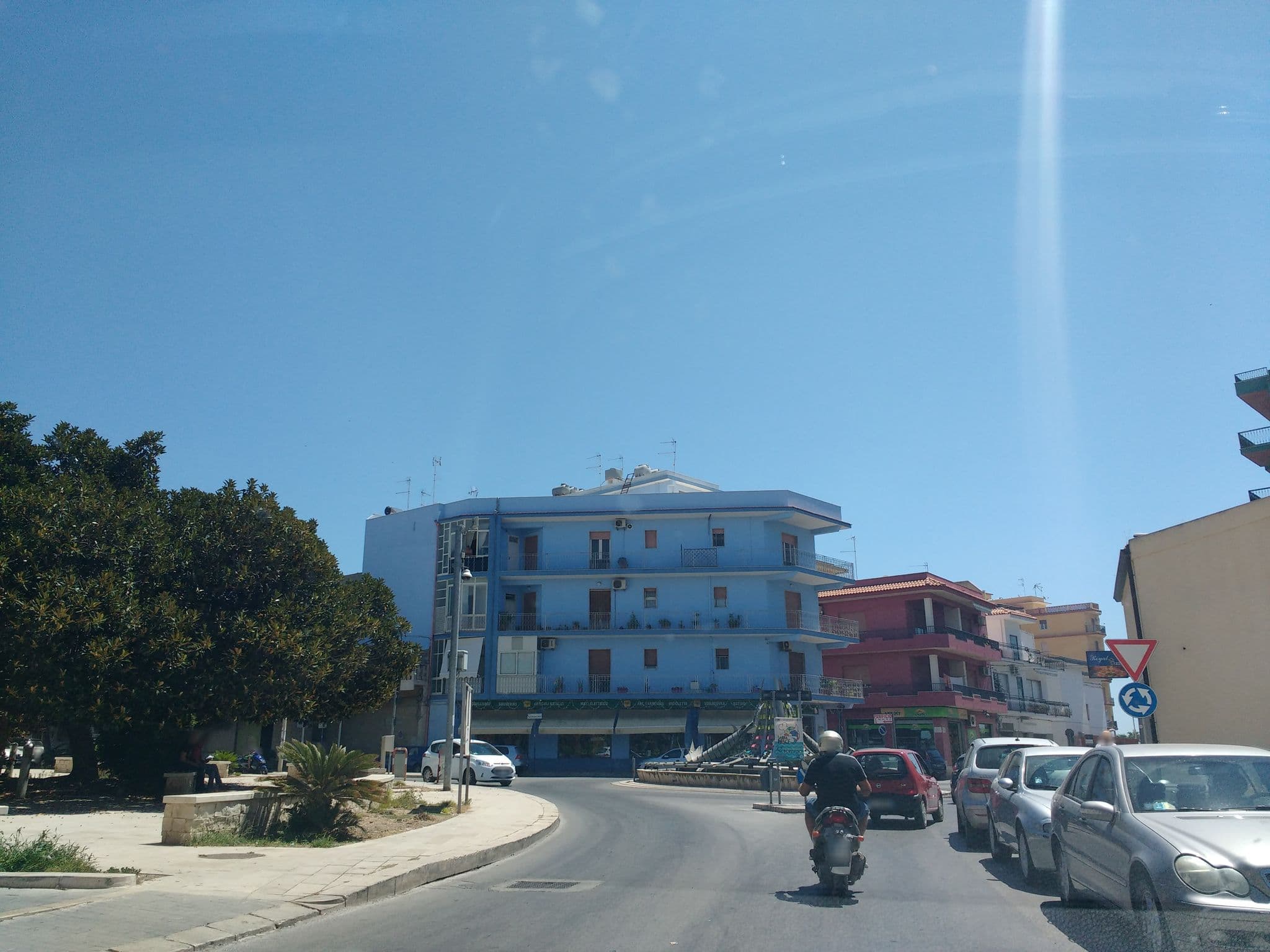 Street view near Appartamenti Spadaro, Pozzallo — © thetornado76 (CC BY-SA · Mapillary)