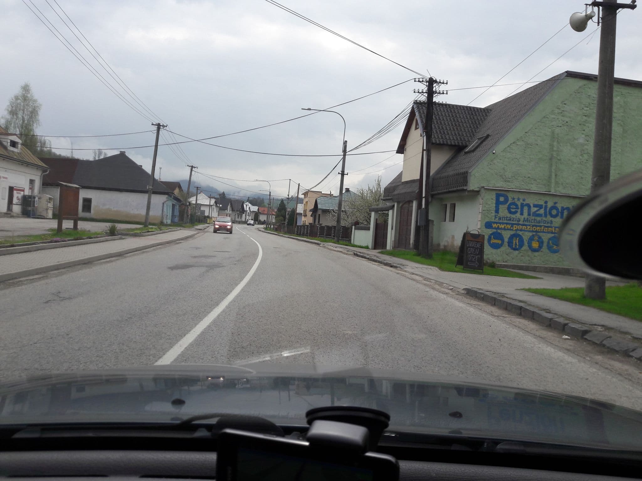 Street view near Fantázia, Čierny Balog — © durko_freemap (CC BY-SA · Mapillary)