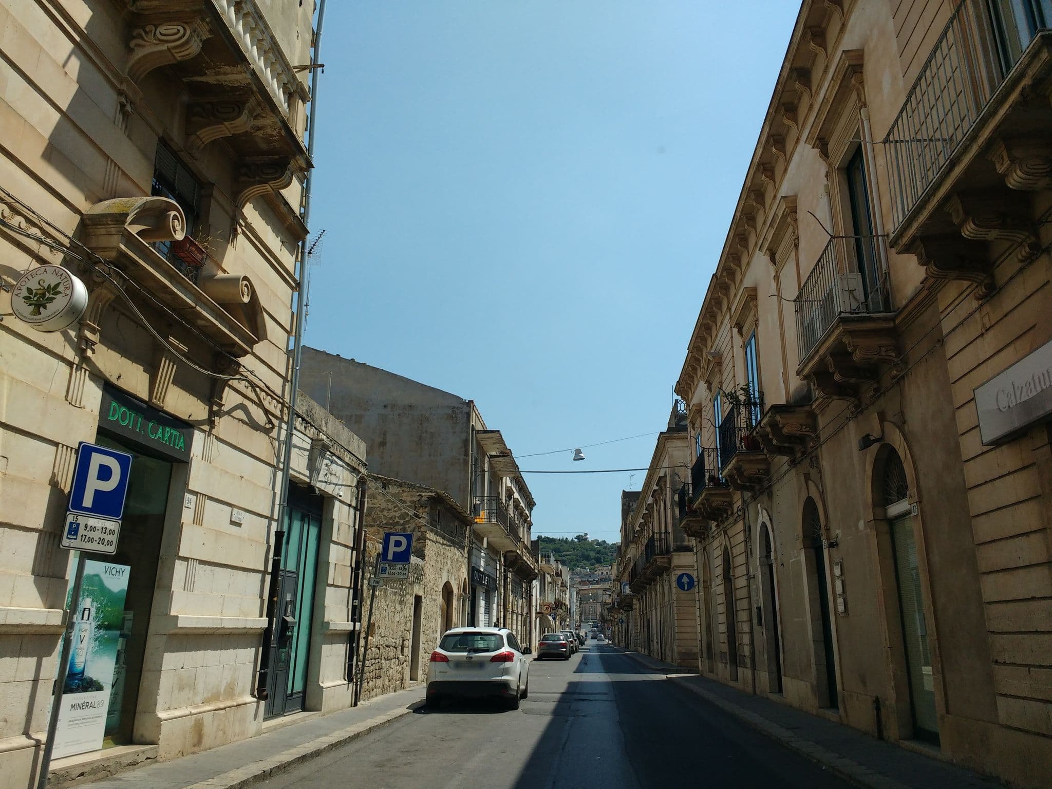 Street view near Domus Rosae, Scicli — © thetornado76 (CC BY-SA · Mapillary)