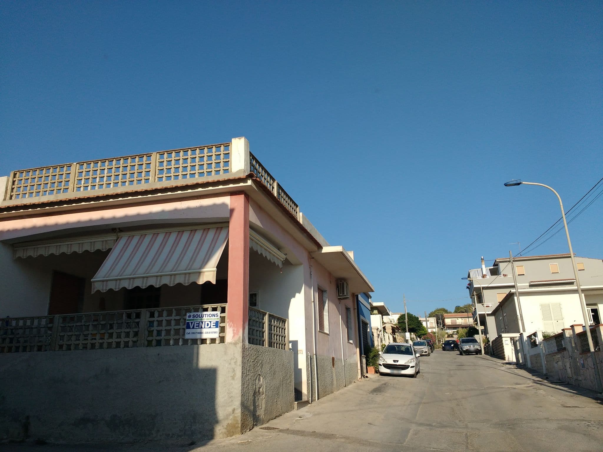 Street view near Mare In Sicilia Cava D'Aliga, Cava d'Aliga — © thetornado76 (CC BY-SA · Mapillary)