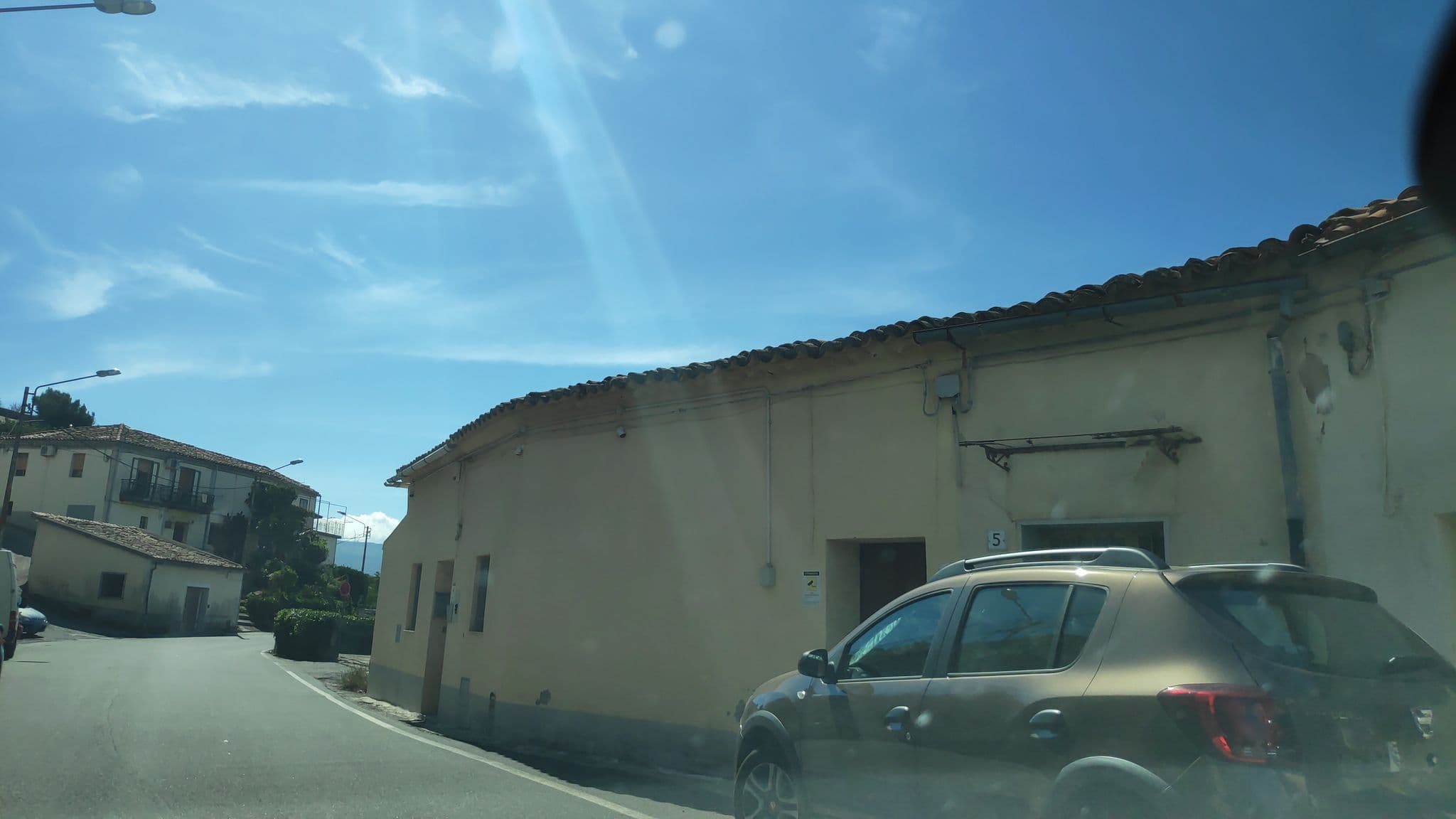 Street view near Villaggio Albergo Portorhoca Albergo, Squillace — © marcuscalabresus (CC BY-SA · Mapillary)