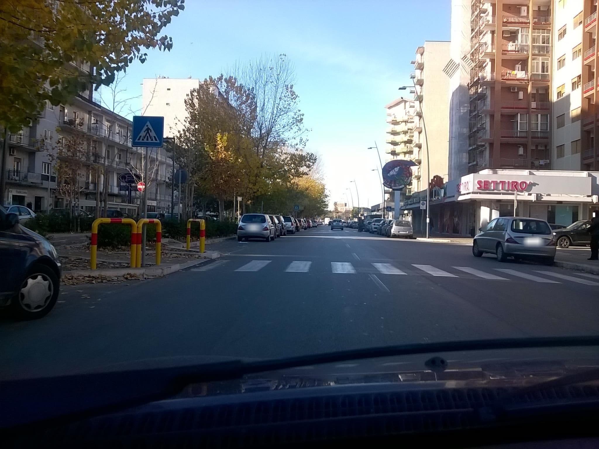 Street view near Convitto Mater Misericordiae, Taranto — © giantar (CC BY-SA · Mapillary)