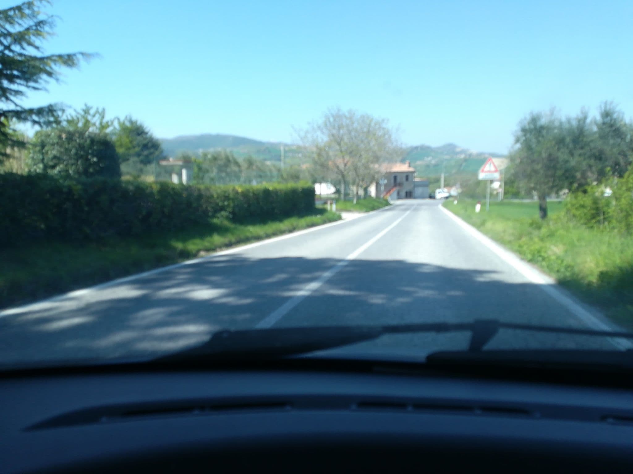 Street view near Amor di Lavanda, Strada — © jeawrong (CC BY-SA · Mapillary)