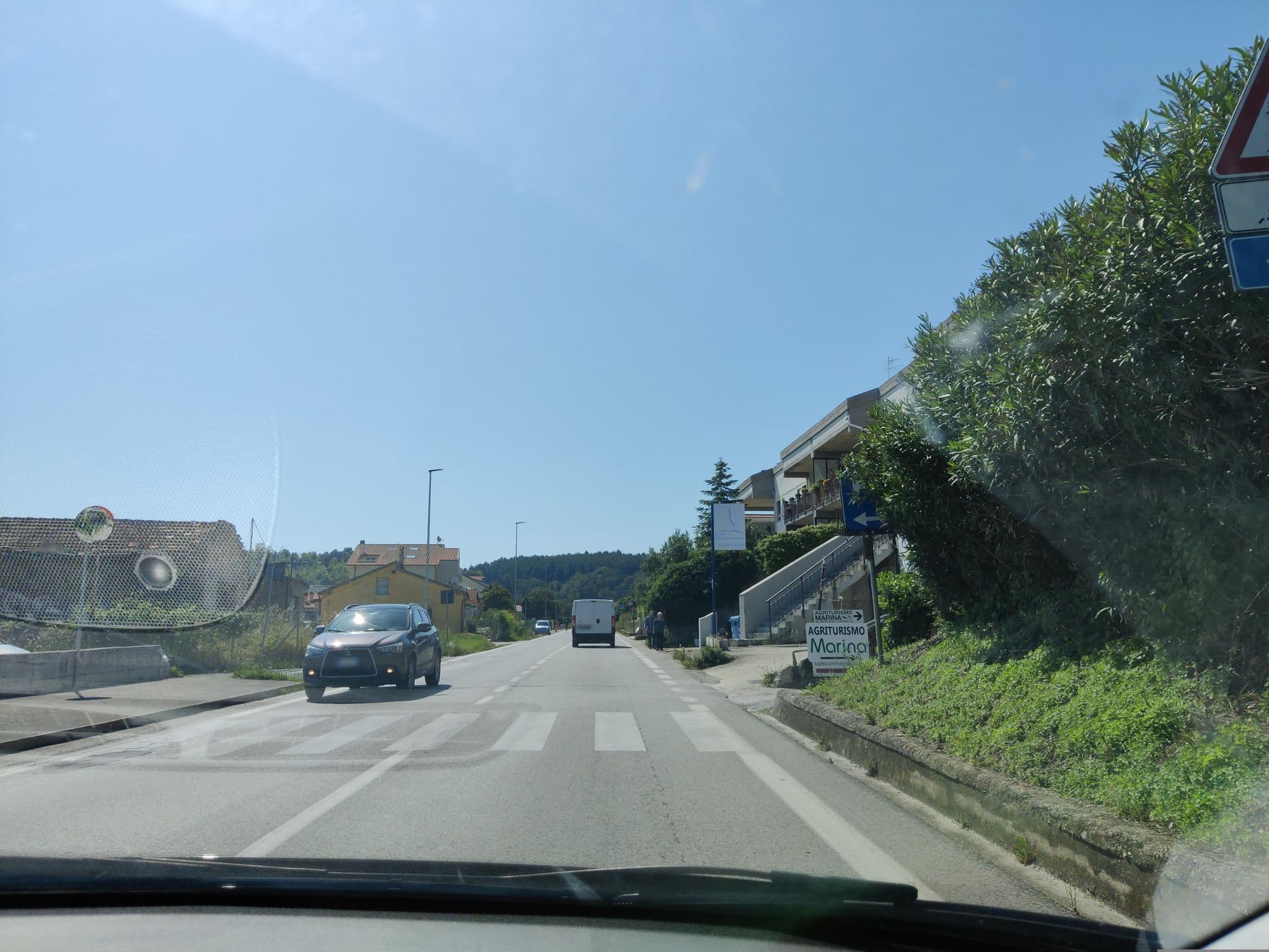 Street view near Cala Chiara, Ortona — © evvemoscia (CC BY-SA · Mapillary)