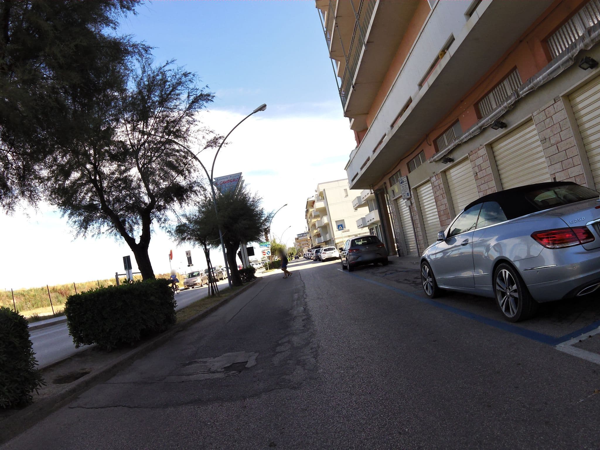Street view near B&b Al Mare, Porto San Giorgio — © czmrtn (CC BY-SA · Mapillary)