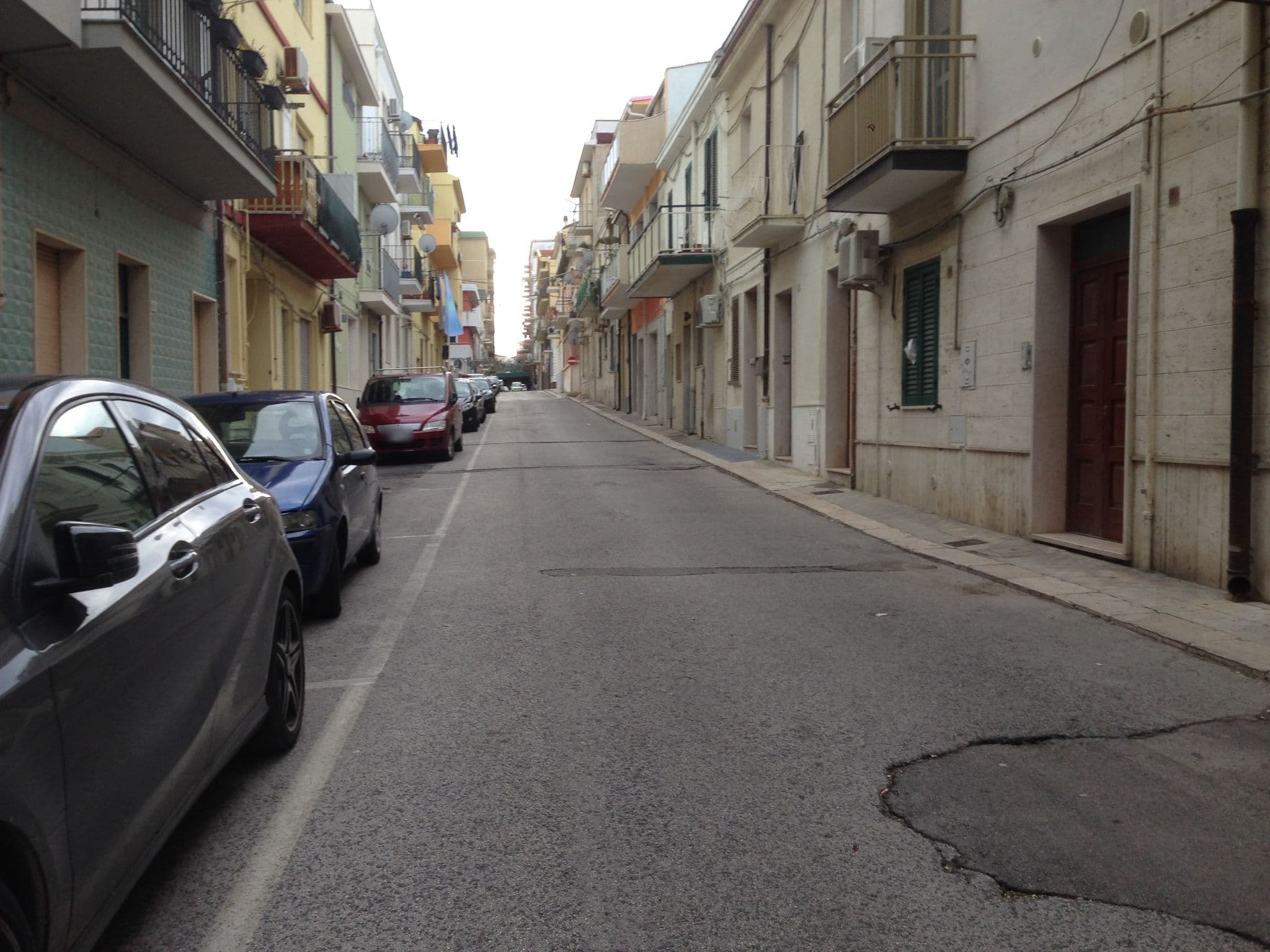 Street view near ALMA Rooms, Termoli — © carlo98 (CC BY-SA · Mapillary)