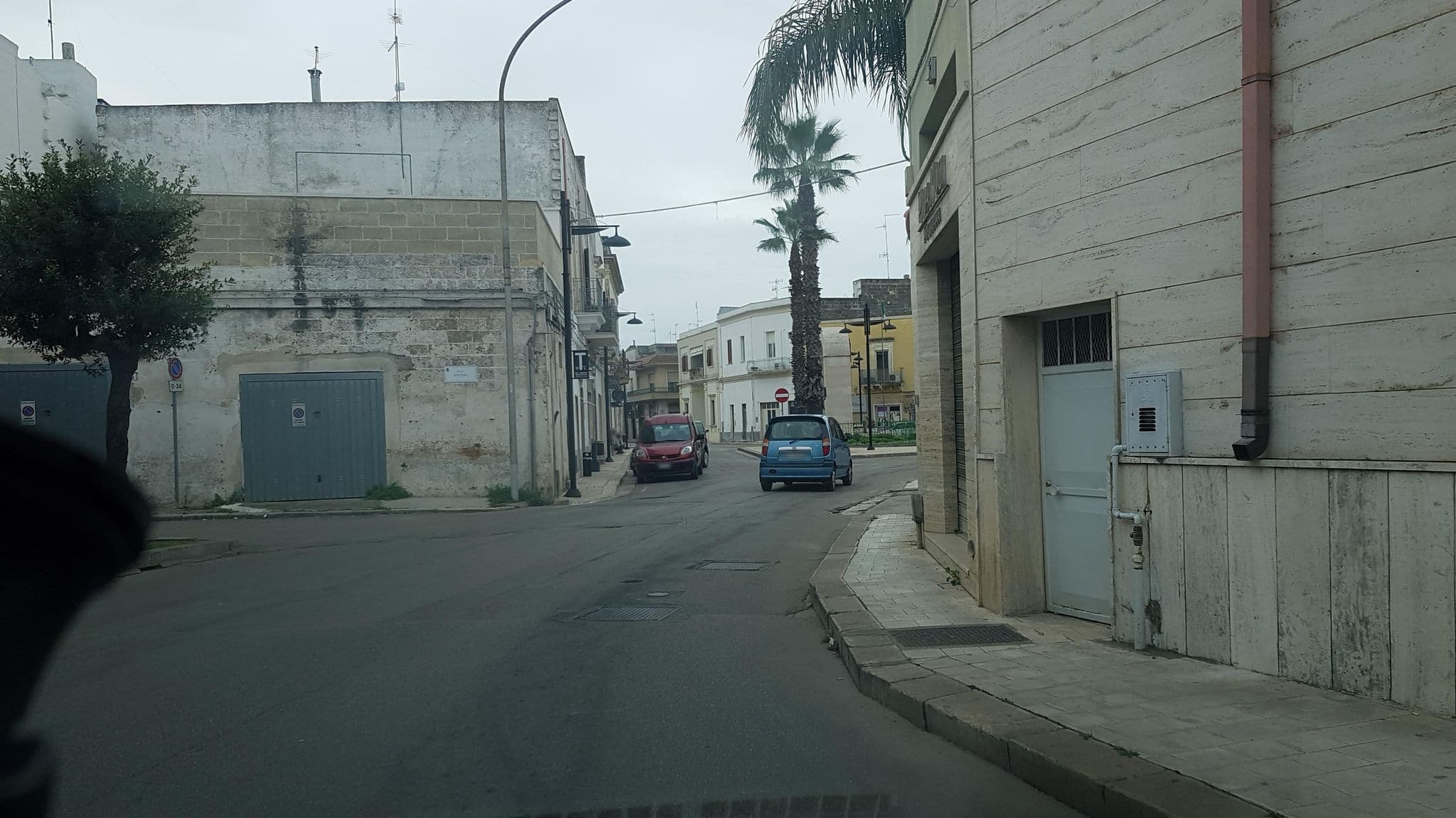 Street view near Gli Allori - Fuga dalla Città, Leverano — © ale_zena_it (CC BY-SA · Mapillary)