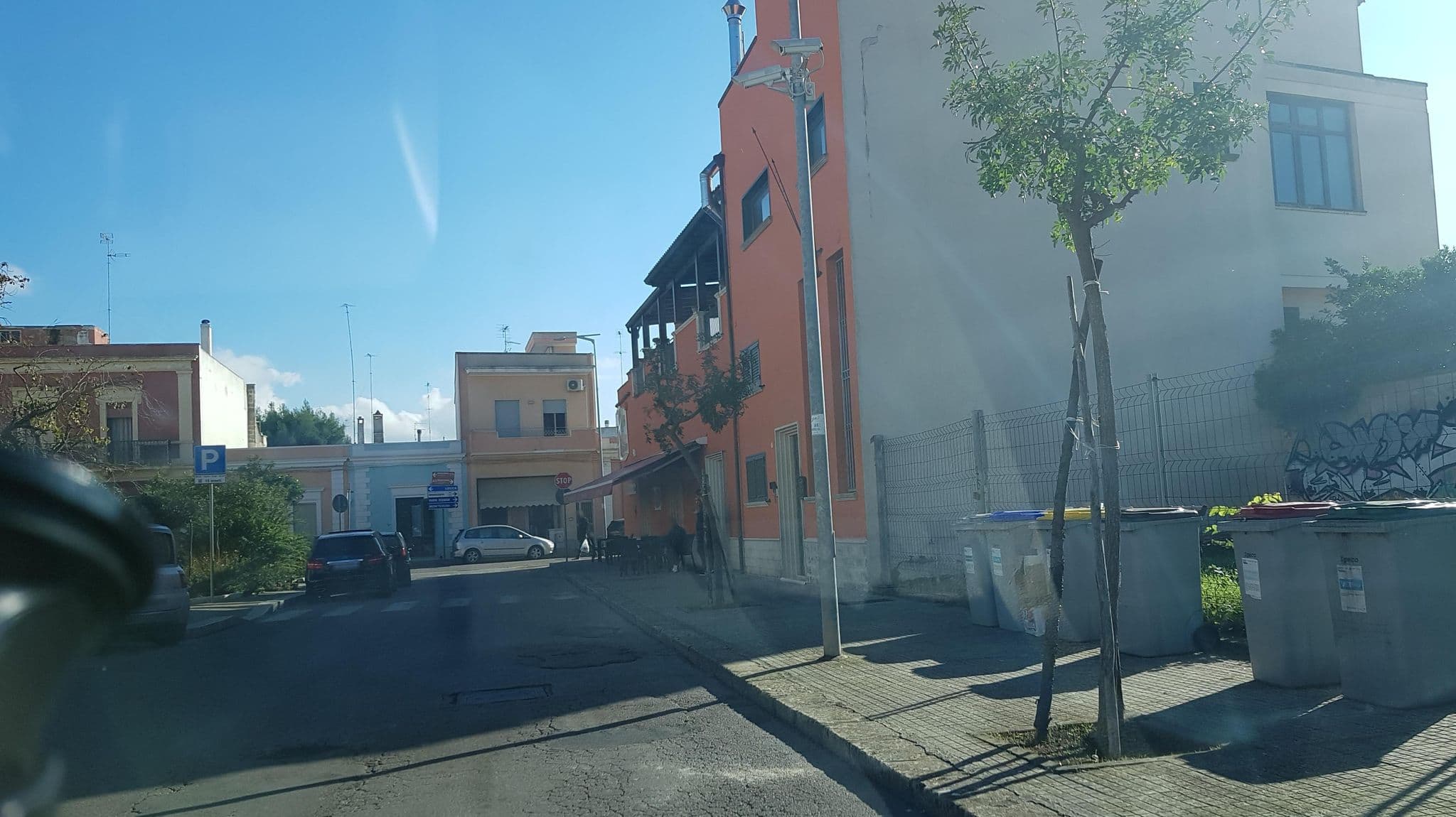 Street view near La Dimora di Federico, Arnesano — © ale_zena_it (CC BY-SA · Mapillary)