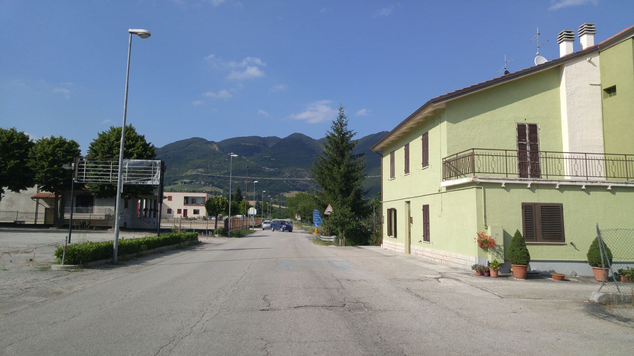 Street view near Albergo Ristorante Leon D'oro Hotel Acqualagna, Acqualagna — © sorcrosc (CC BY-SA · Mapillary)