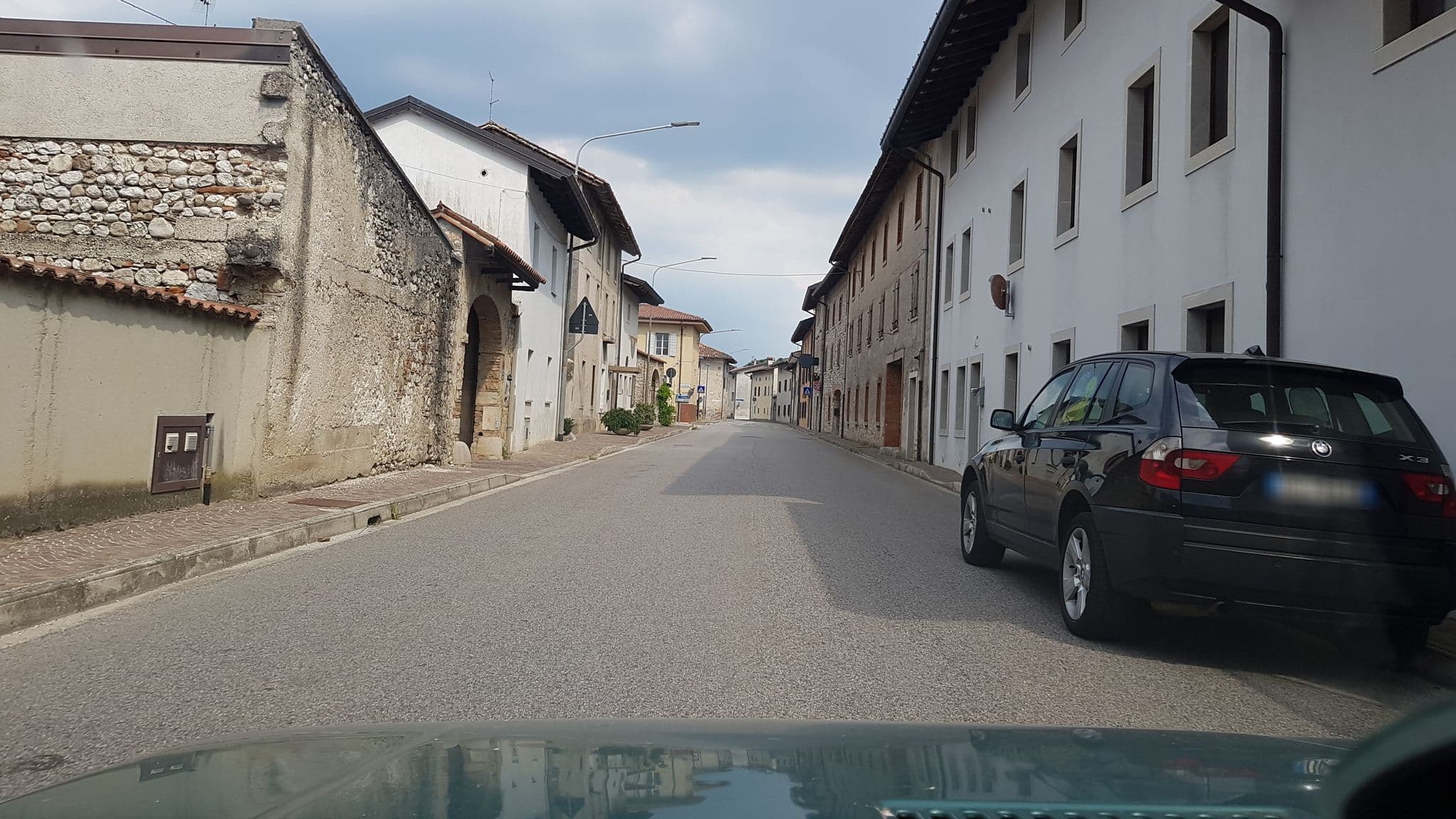 Street view near Casa Romea, Moimacco — © igorzo (CC BY-SA · Mapillary)
