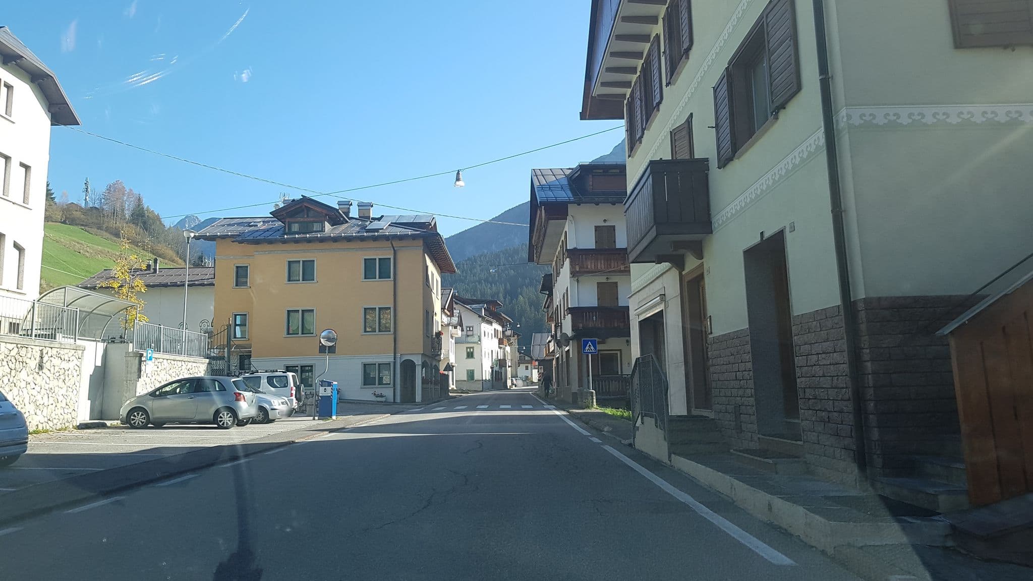 Street view near Casaleanna, Santo Stefano di Cadore — © igorzo (CC BY-SA · Mapillary)