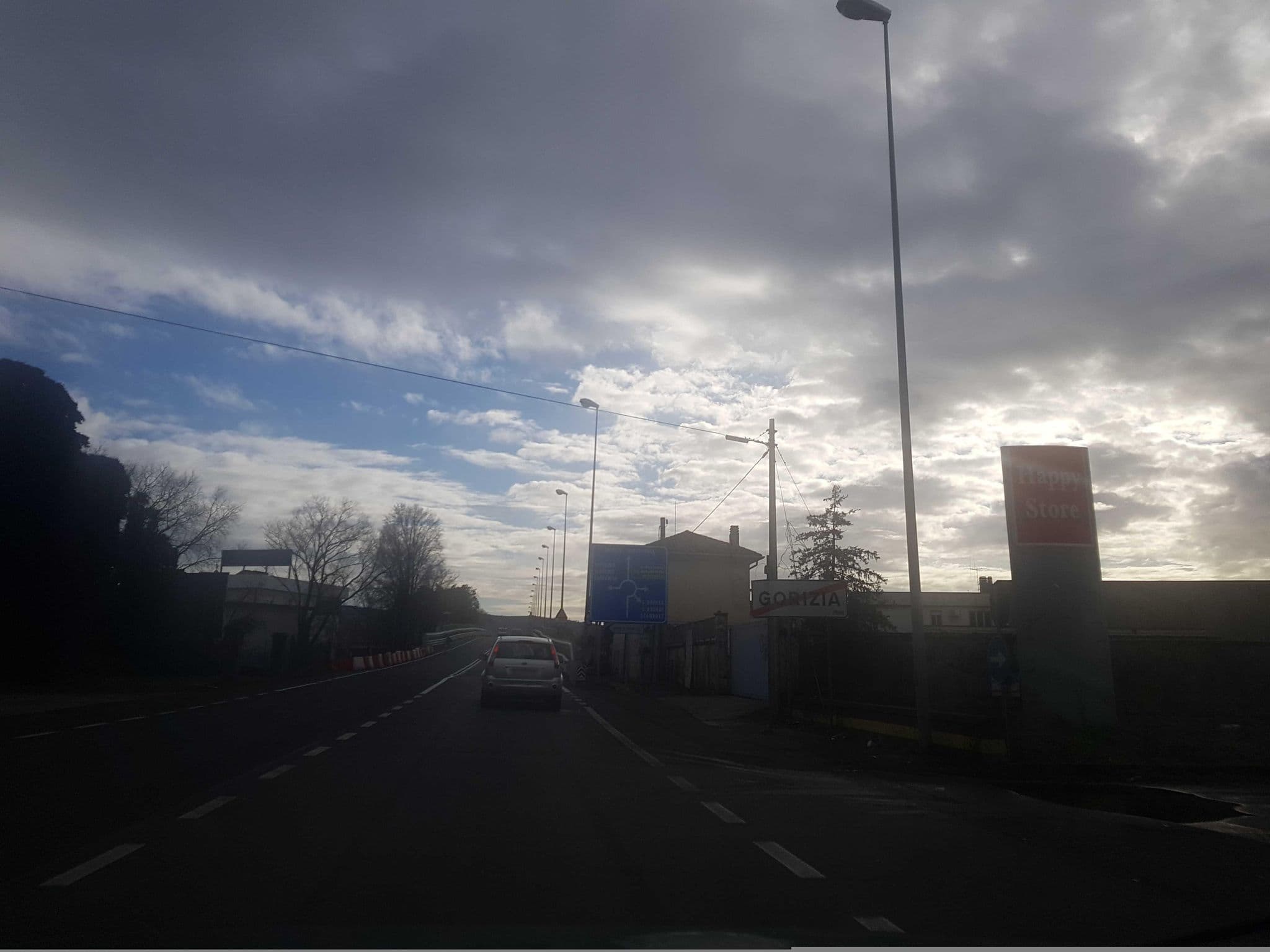 Street view near hotel Nanut, Gorizia — © igorzo (CC BY-SA · Mapillary)