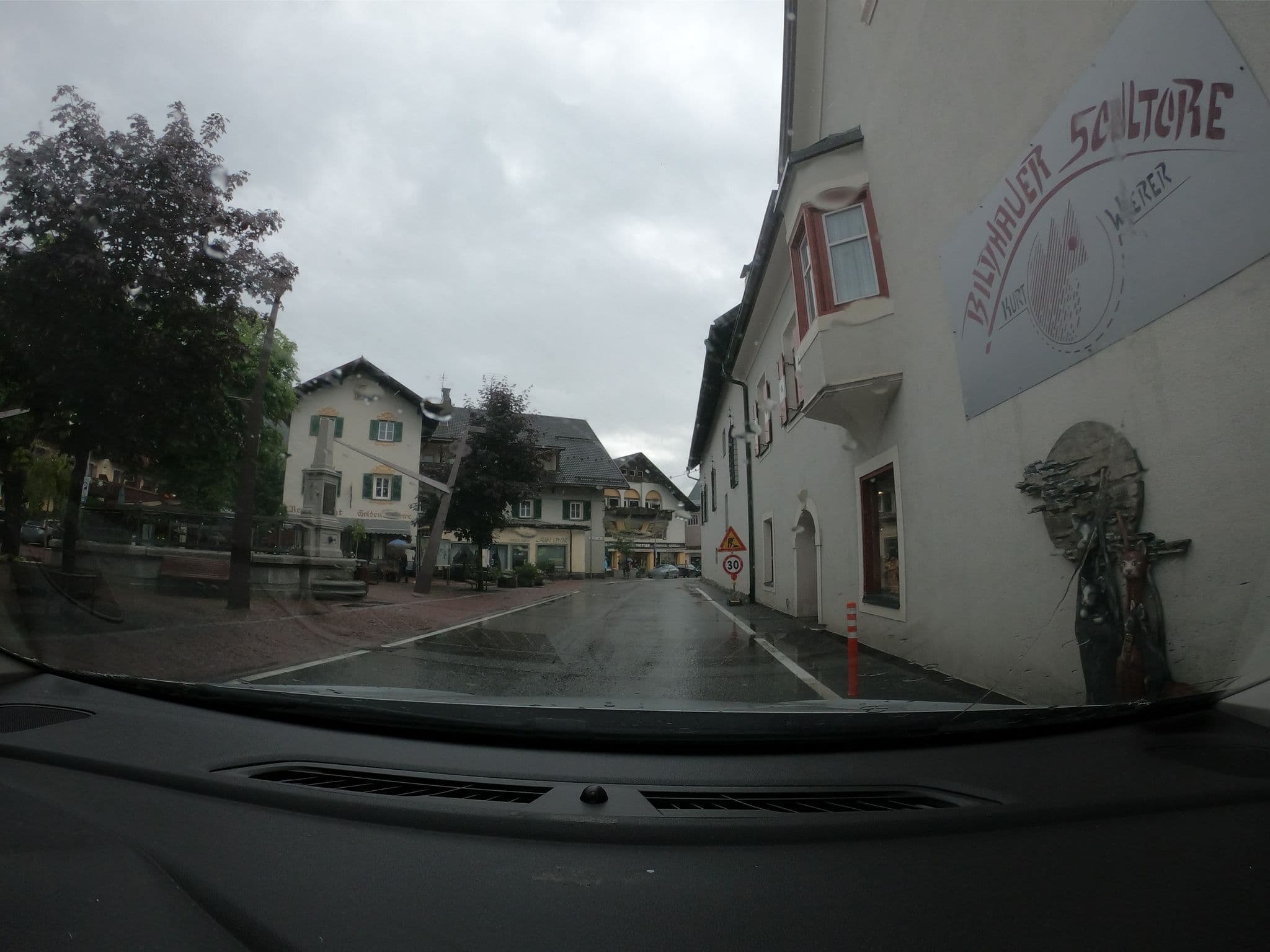 Street view near Hotel Hell, Monguelfo — © vst (CC BY-SA · Mapillary)