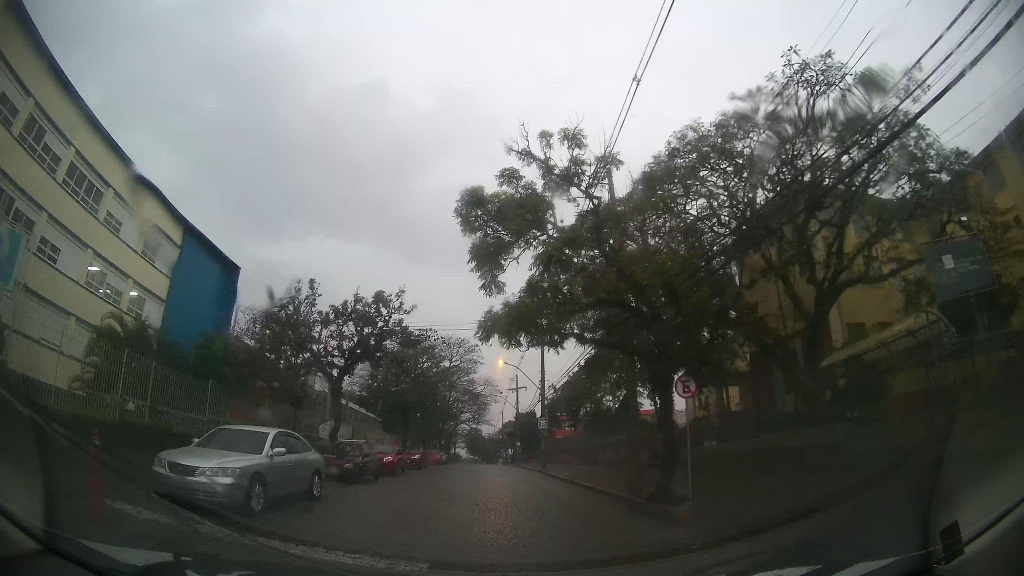 Street view near Pousada Convento São Lourenço Brindisi, Porto Alegre — © marciosampaio (CC BY-SA · Mapillary)